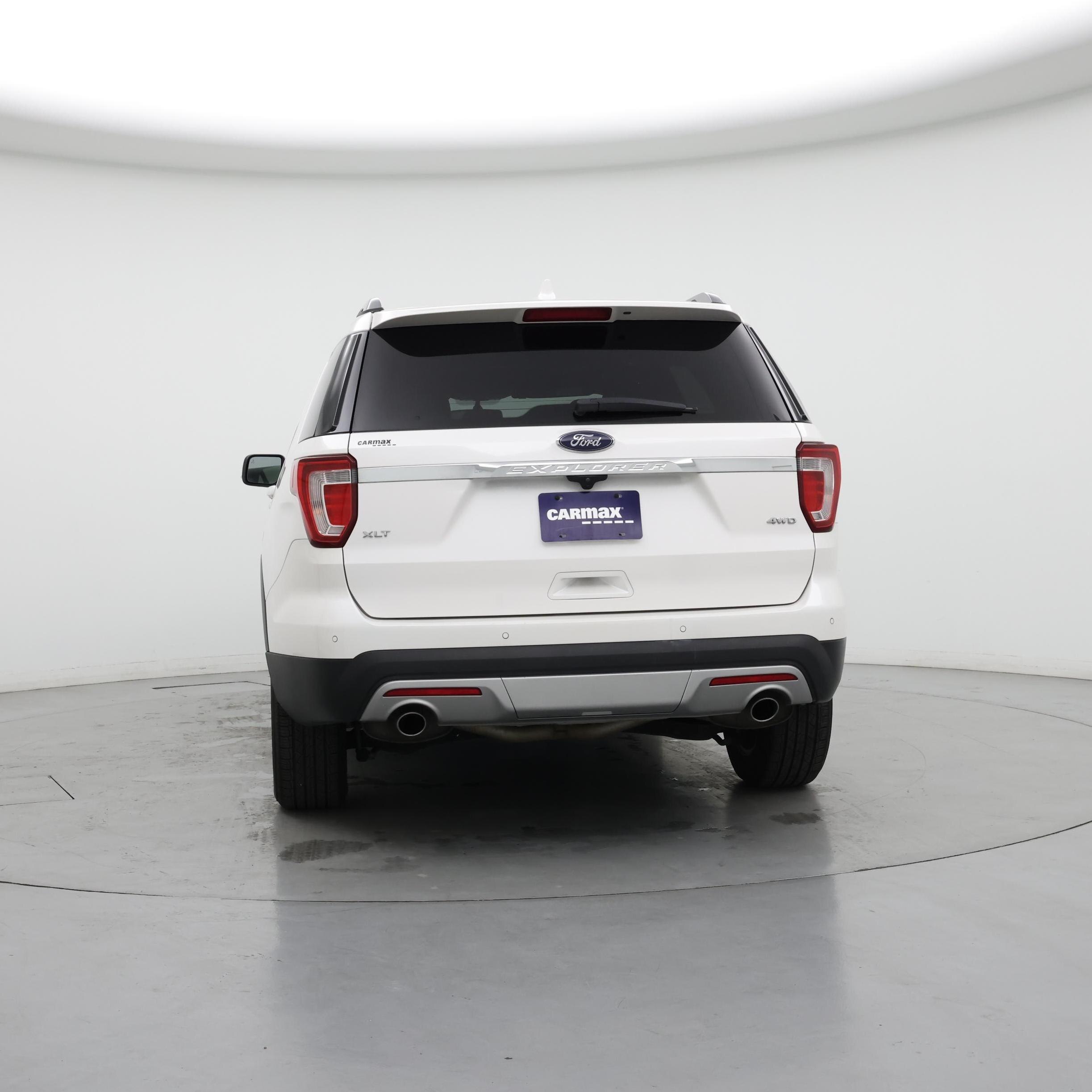 Thumbnail: 2017 Ford Explorer - 6