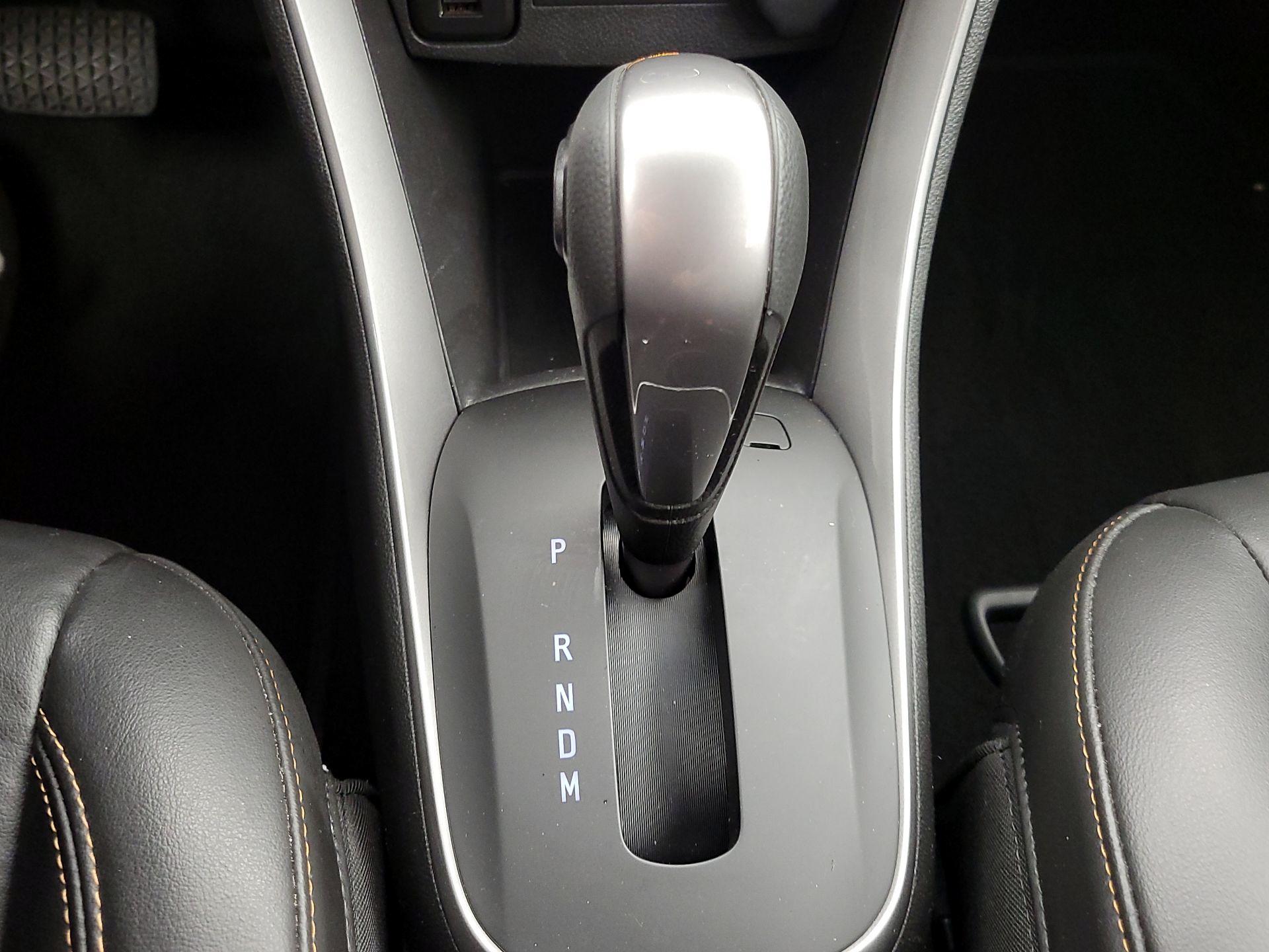 Thumbnail: 2022 Chevrolet Trax - 17
