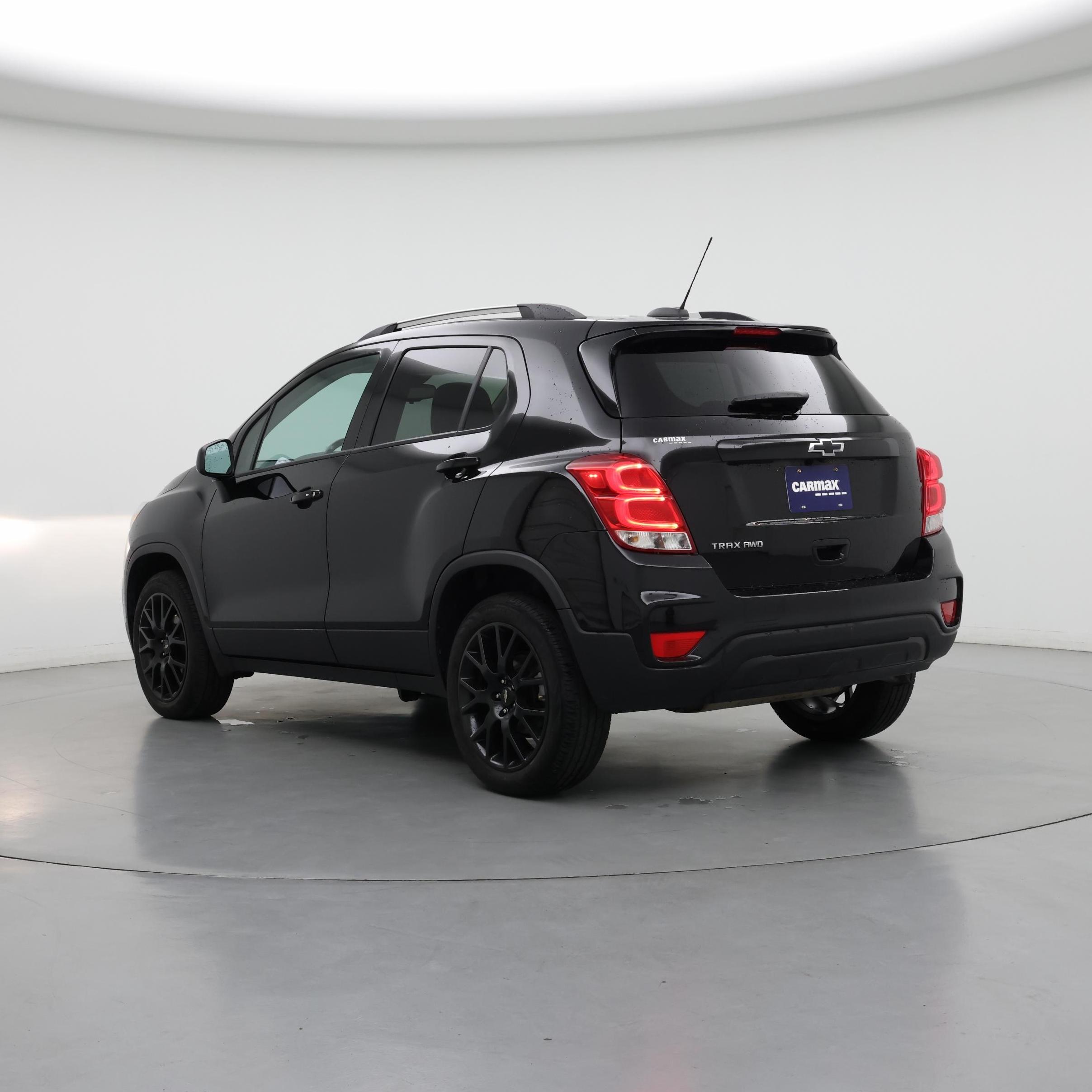 Thumbnail: 2022 Chevrolet Trax - 2