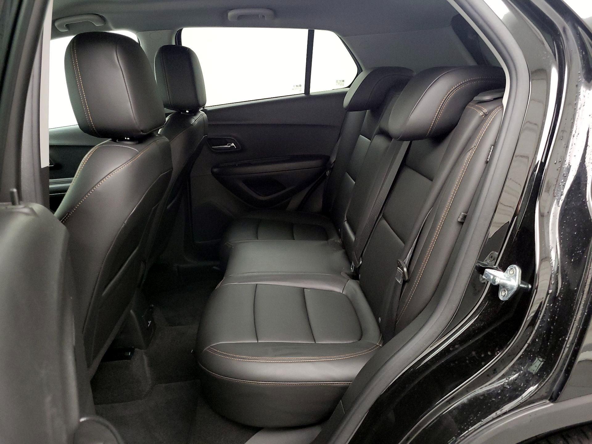 Thumbnail: 2022 Chevrolet Trax - 19