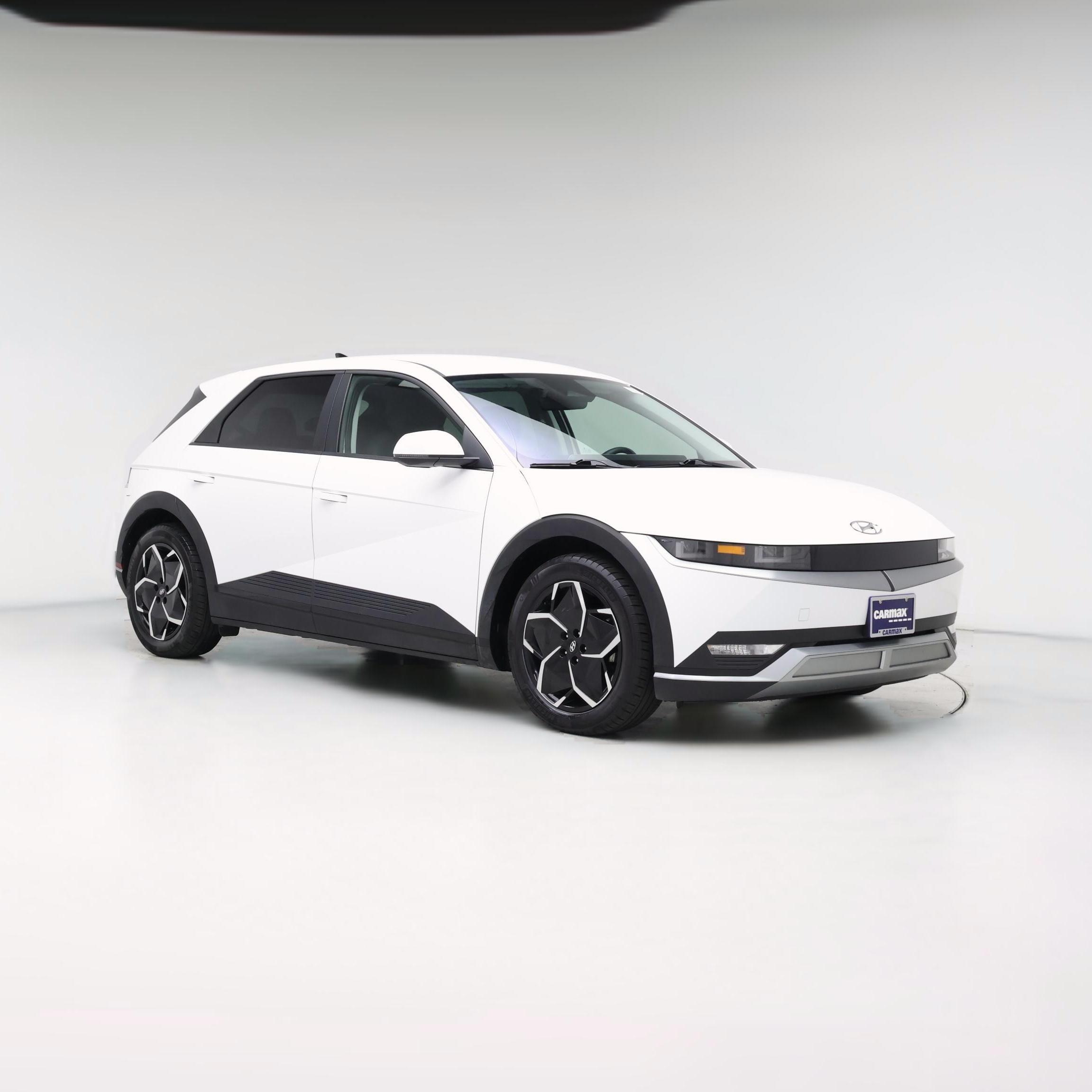 Thumbnail: 2023 Hyundai Ioniq 5 - 1