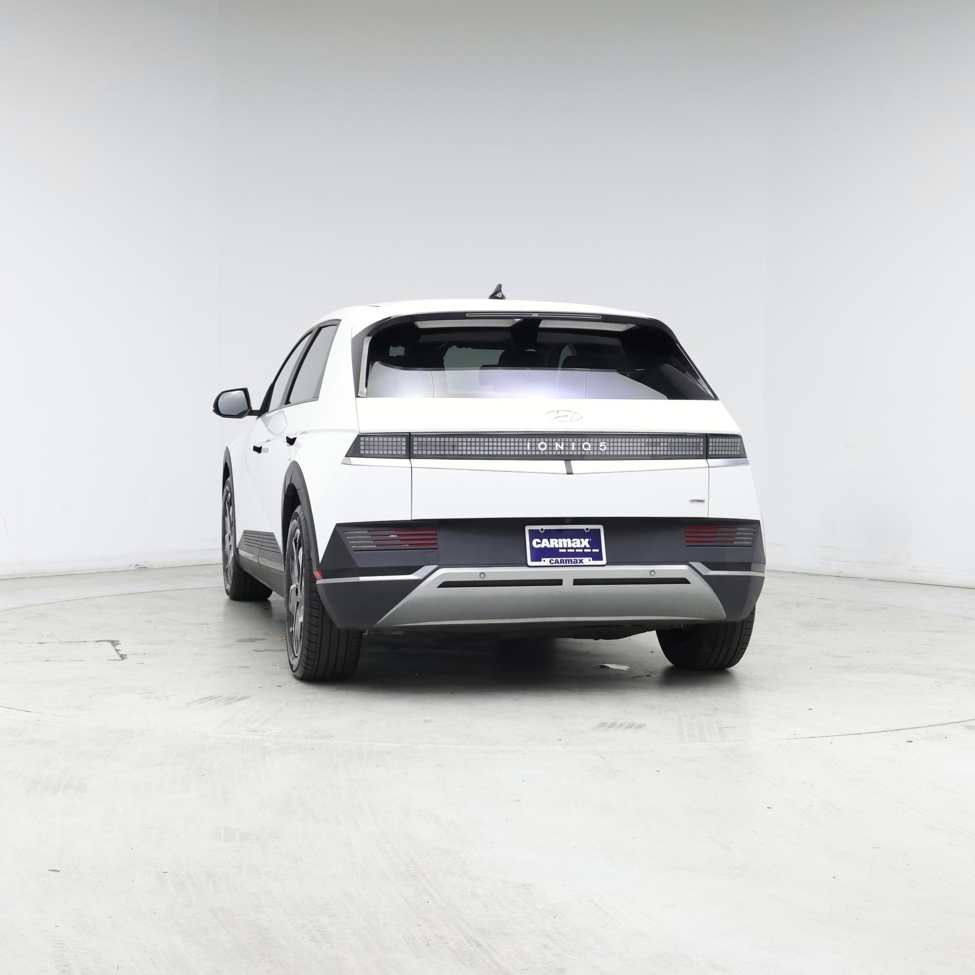 Thumbnail: 2023 Hyundai Ioniq 5 - 6
