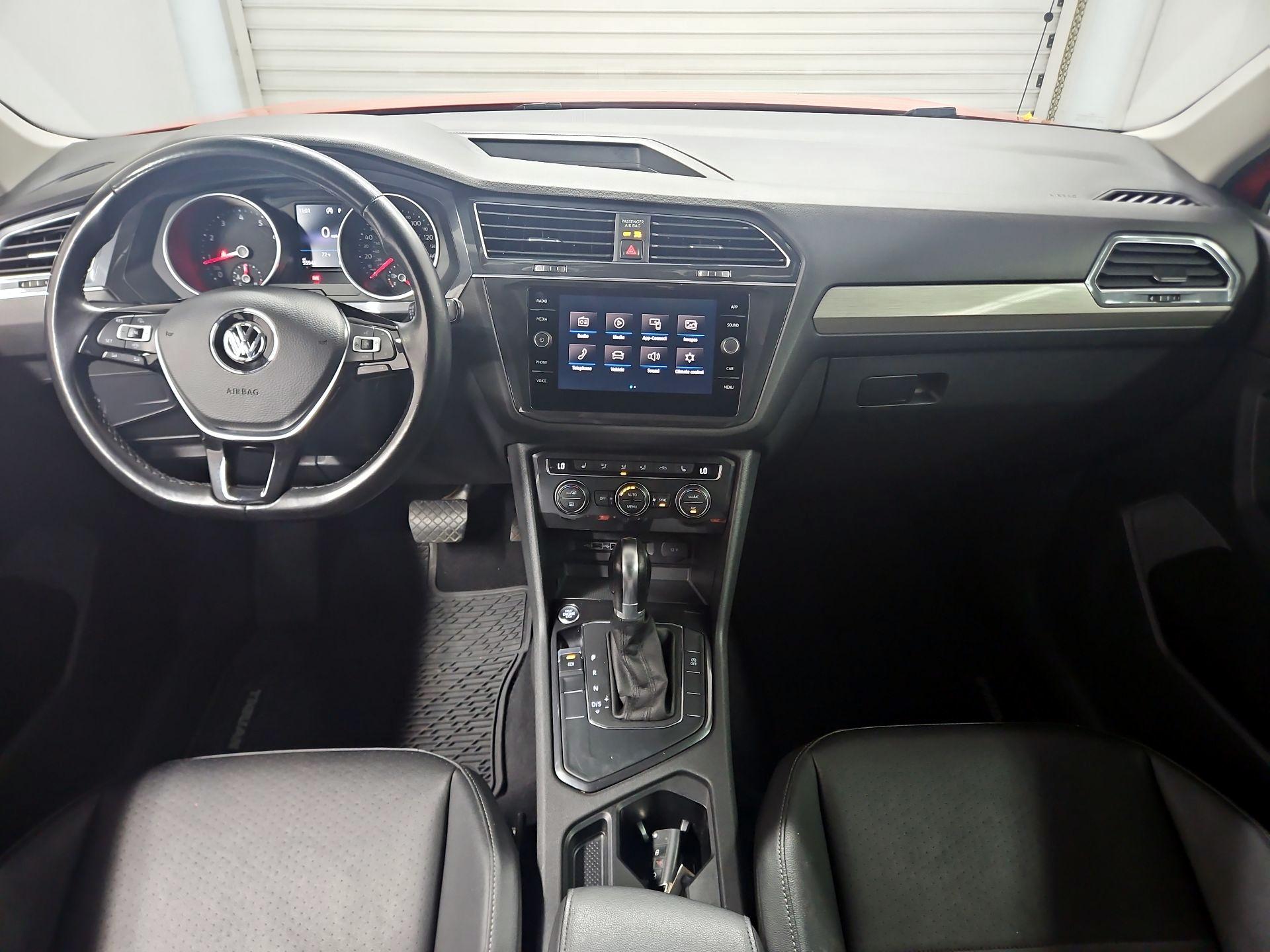 Thumbnail: 2019 Volkswagen Tiguan - 9