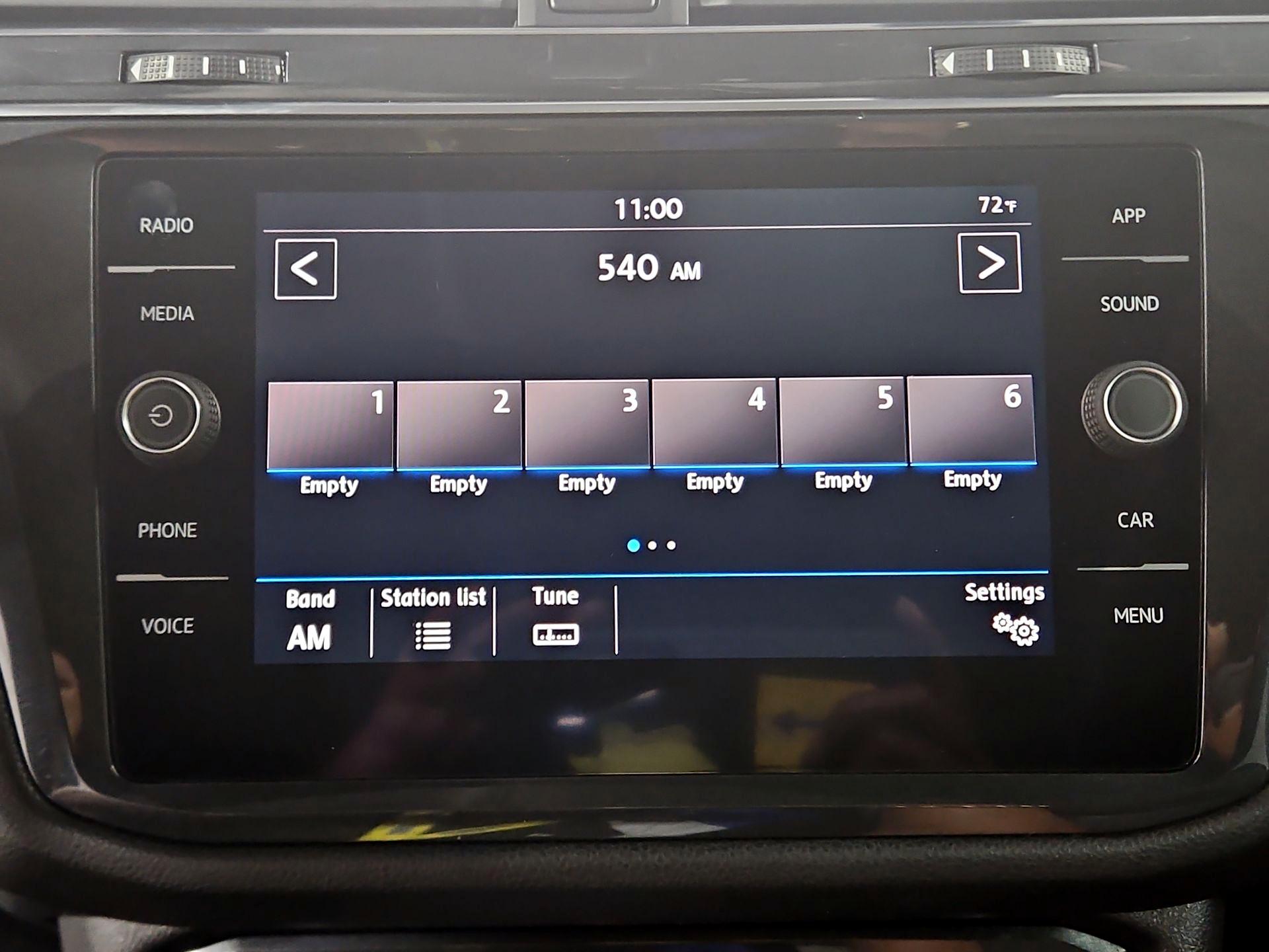 Thumbnail: 2019 Volkswagen Tiguan - 15