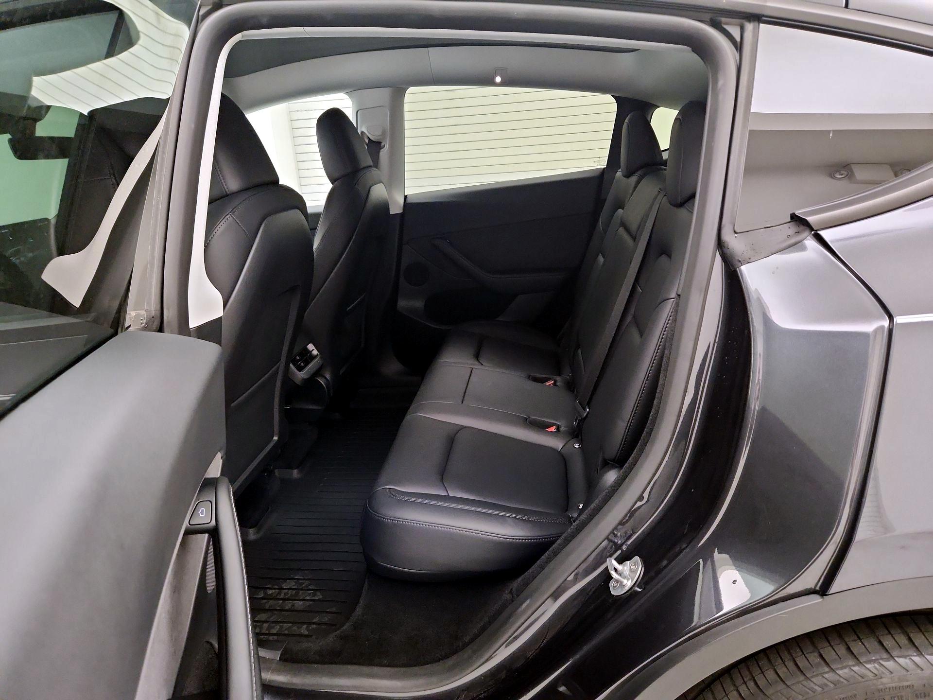 Thumbnail: 2024 Tesla Model Y - 19