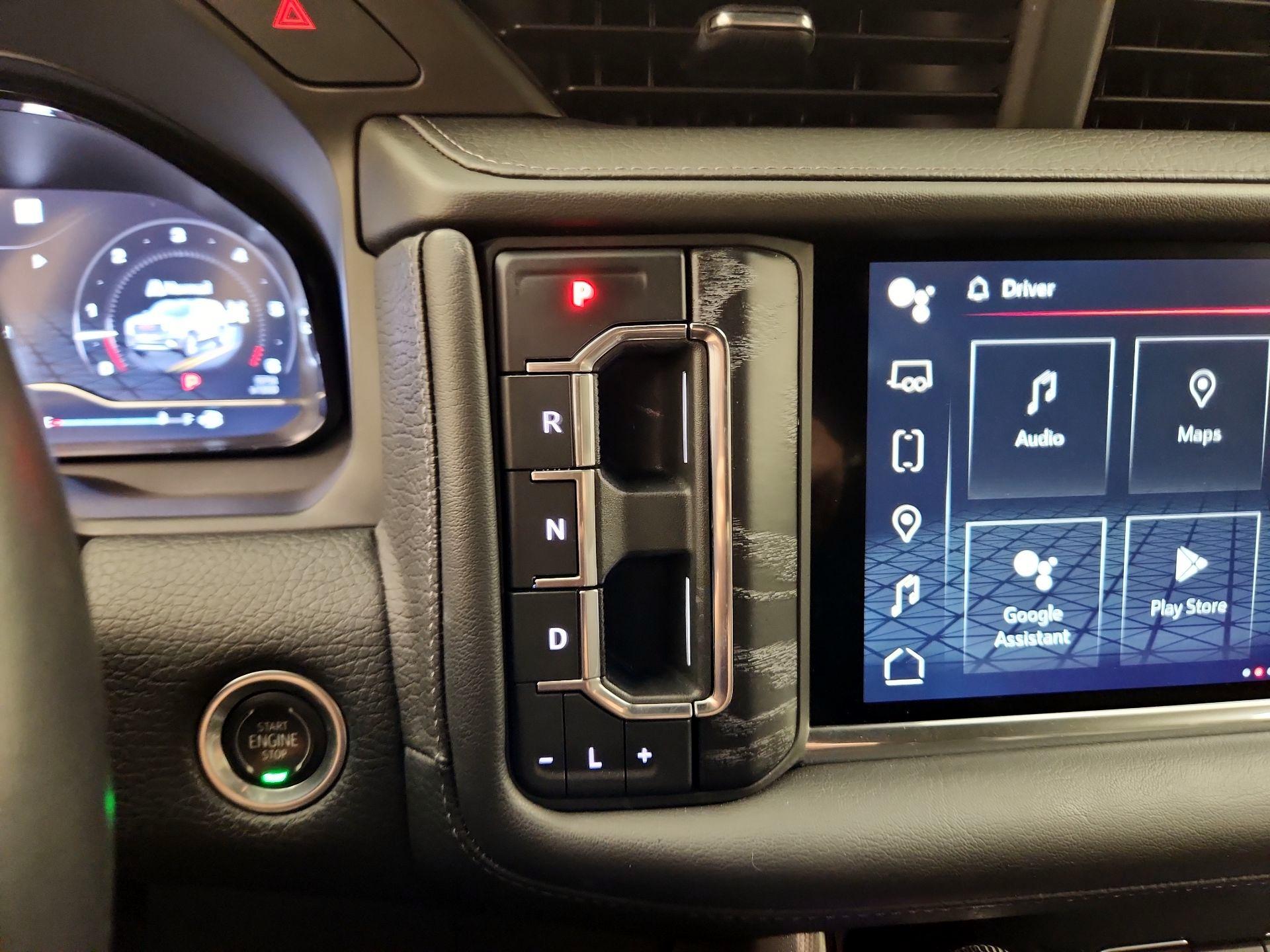 Thumbnail: 2023 GMC Yukon XL - 17
