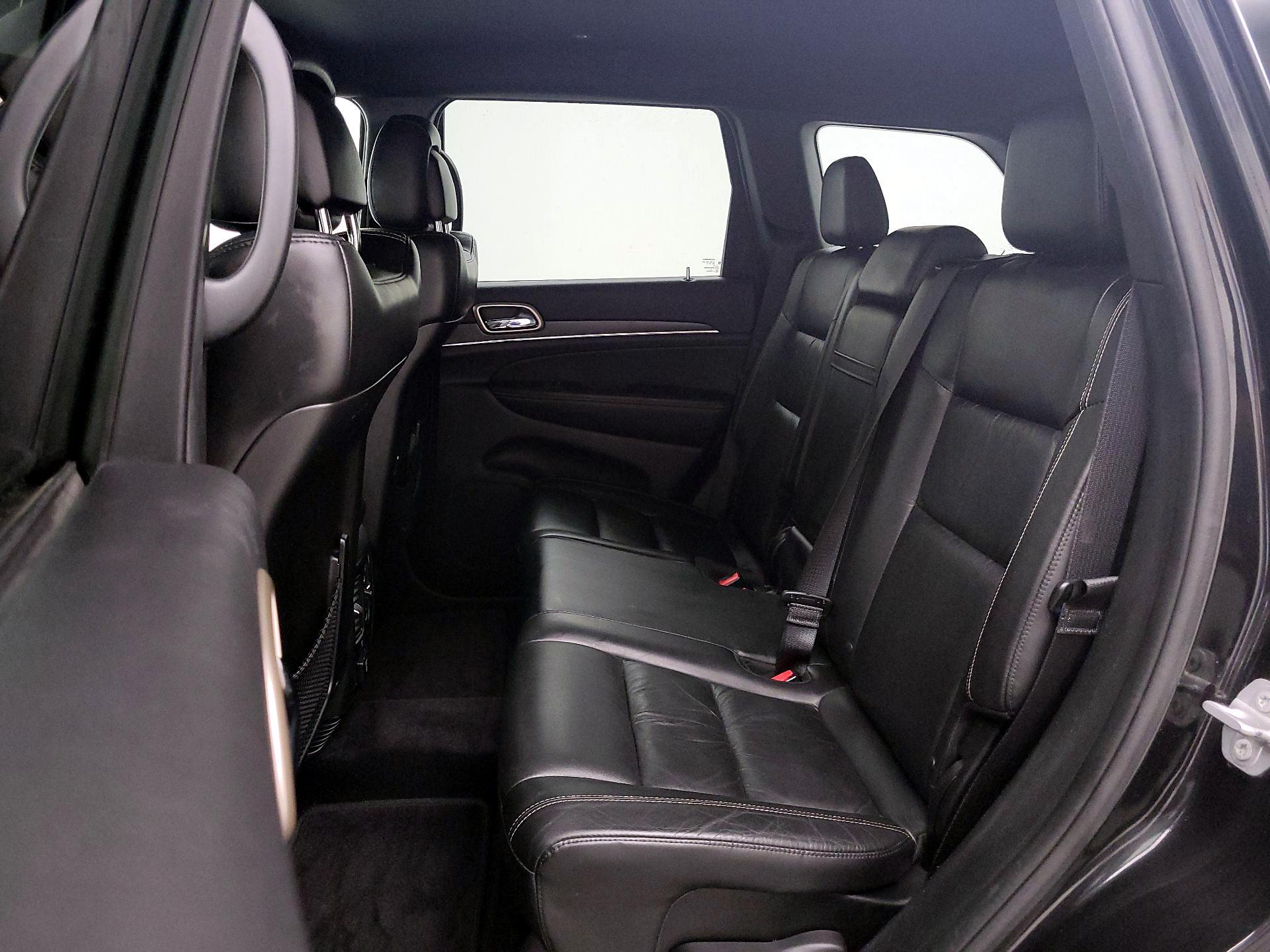 Thumbnail: 2016 Jeep Grand Cherokee - 19