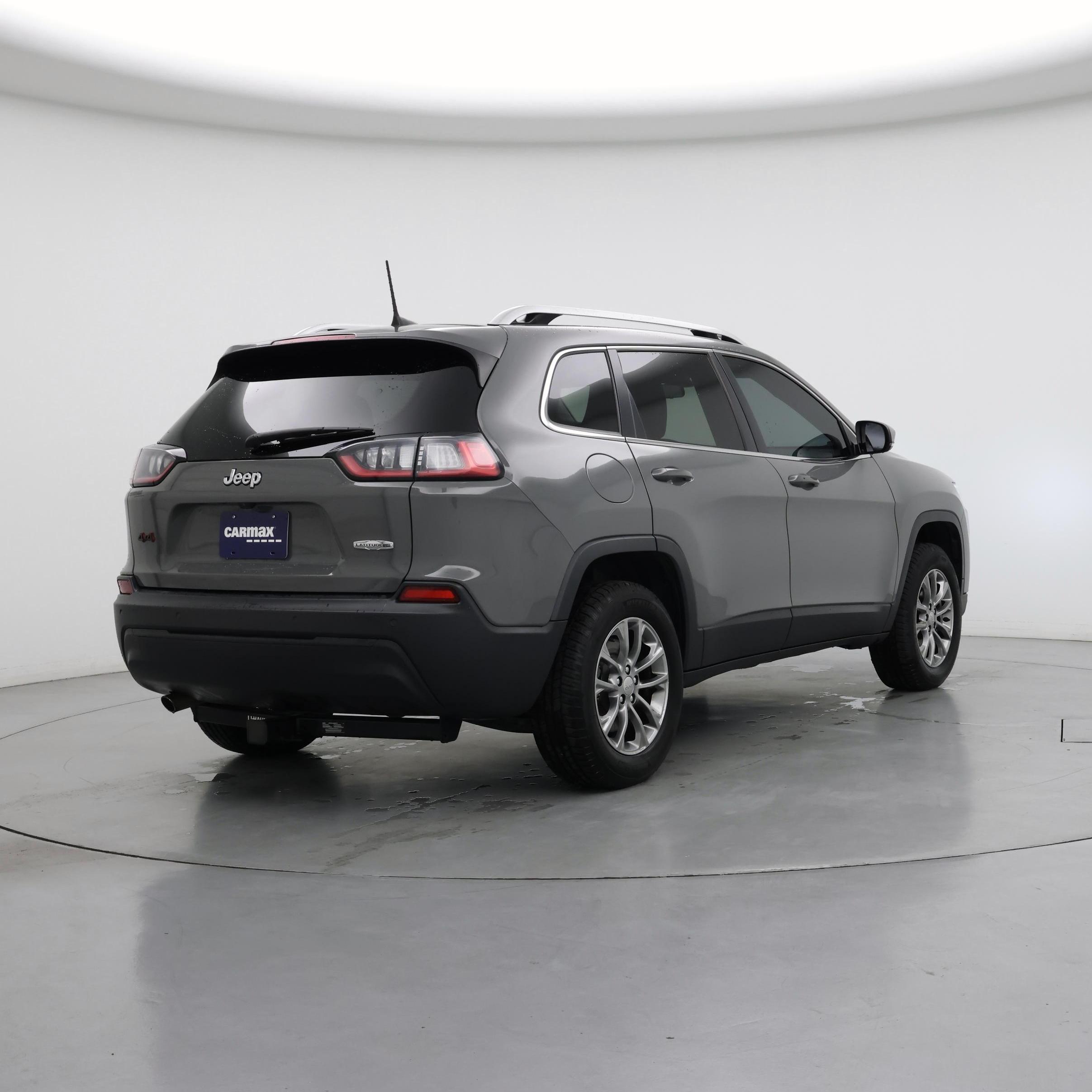 Thumbnail: 2019 Jeep Cherokee - 8
