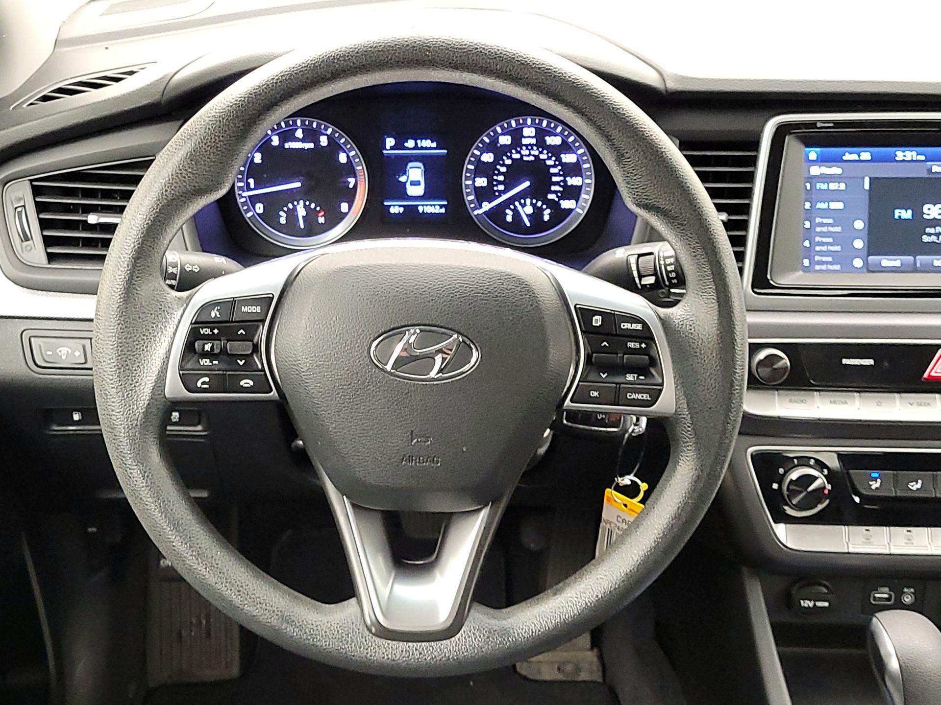 Thumbnail: 2018 Hyundai Sonata - 10