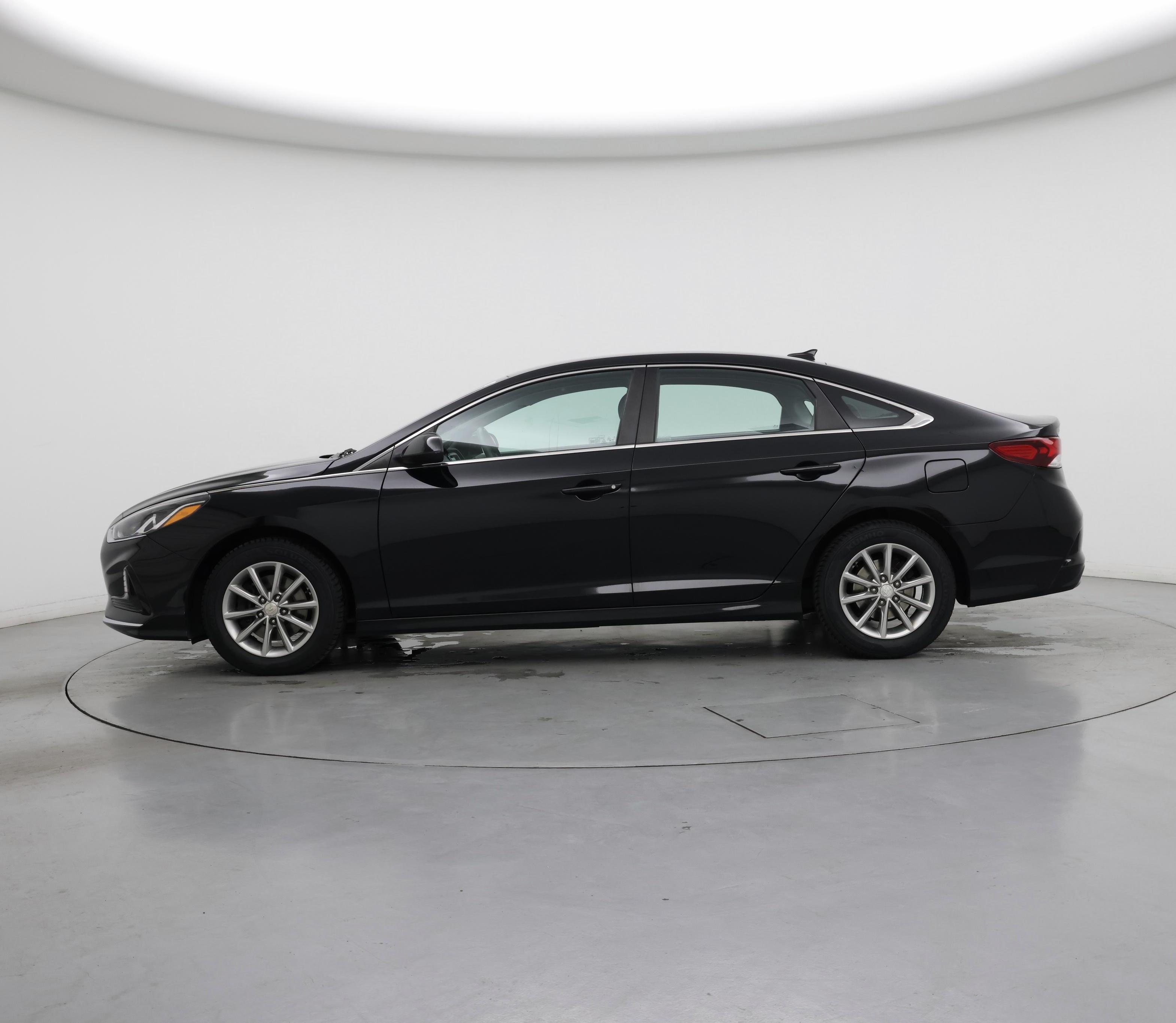 Thumbnail: 2018 Hyundai Sonata - 3