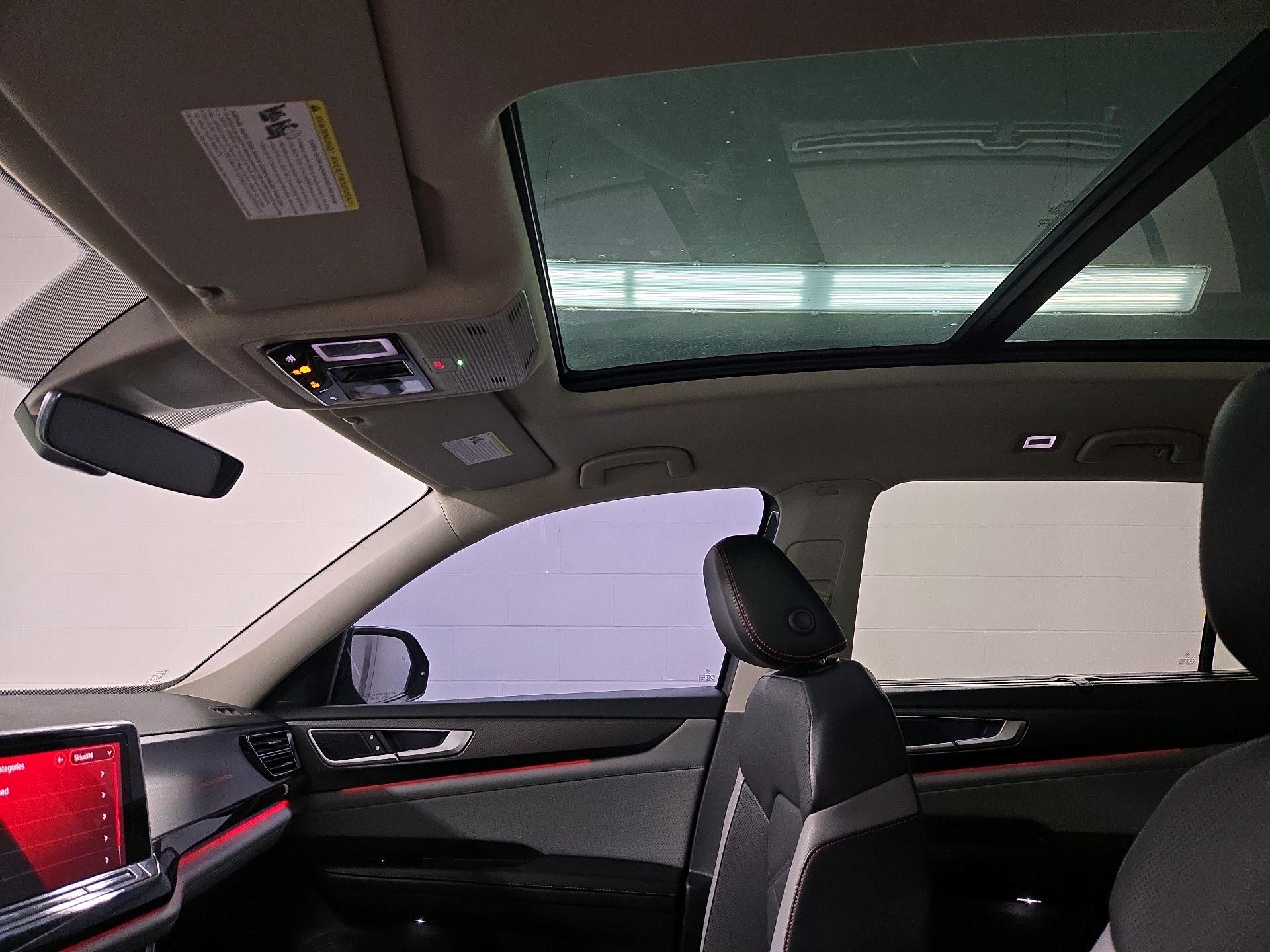 Thumbnail: 2024 Volkswagen Atlas - 19
