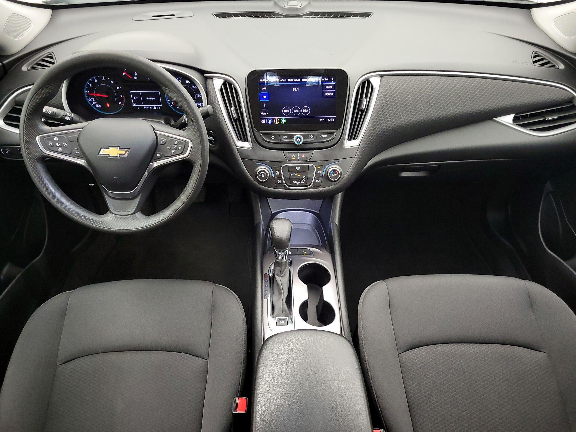 Thumbnail: 2023 Chevrolet Malibu - 9