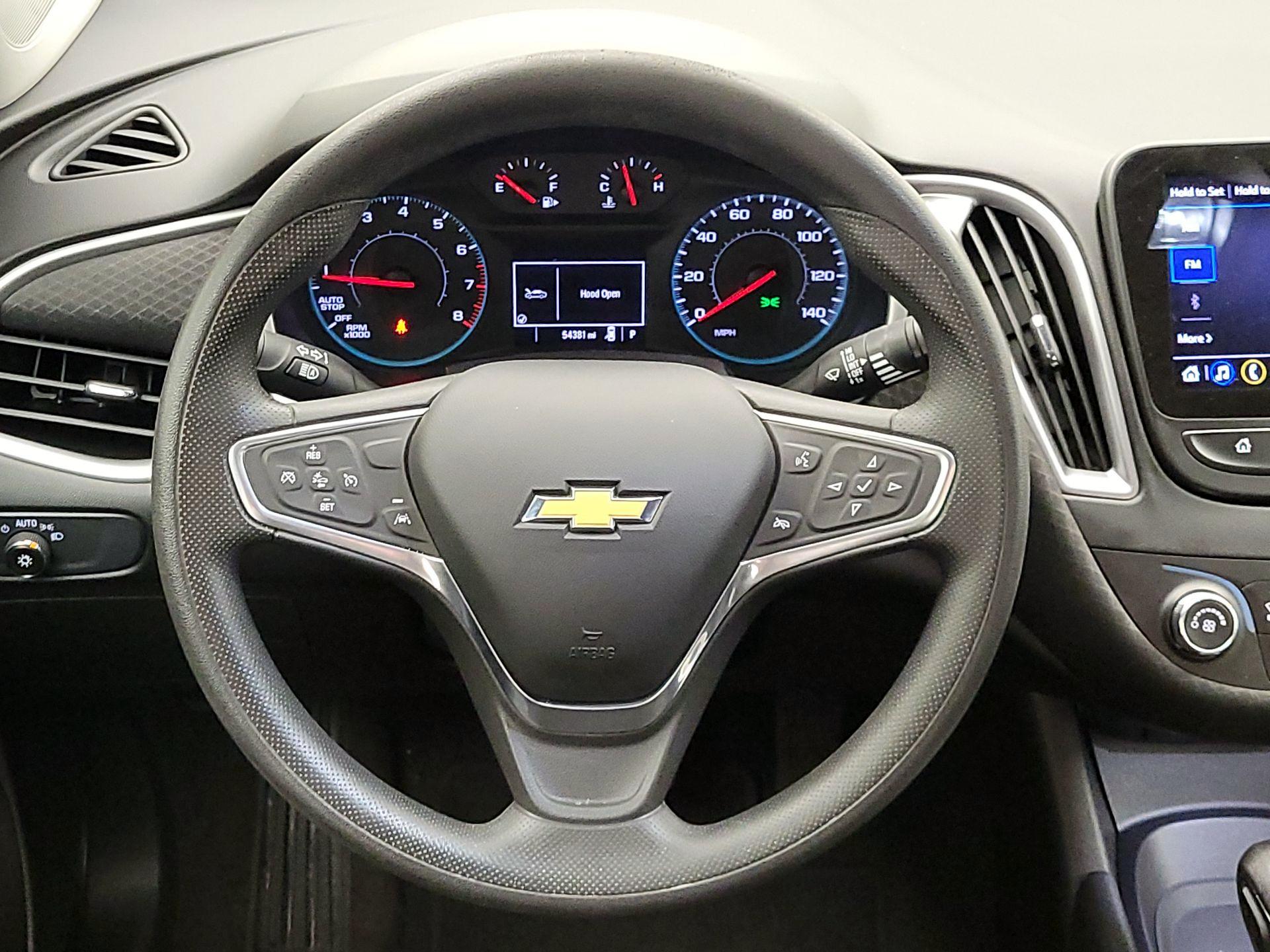 Thumbnail: 2023 Chevrolet Malibu - 10