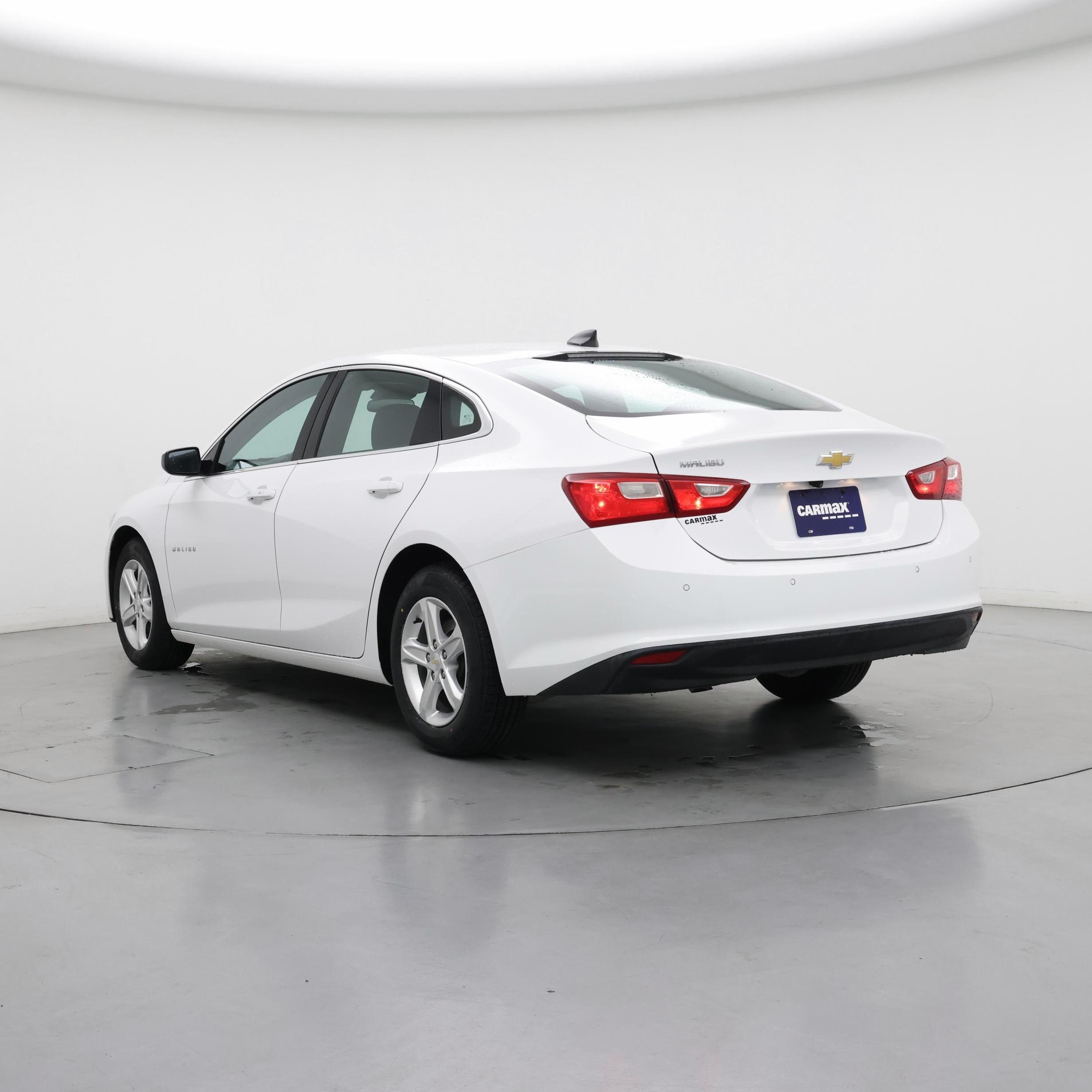 Thumbnail: 2023 Chevrolet Malibu - 2