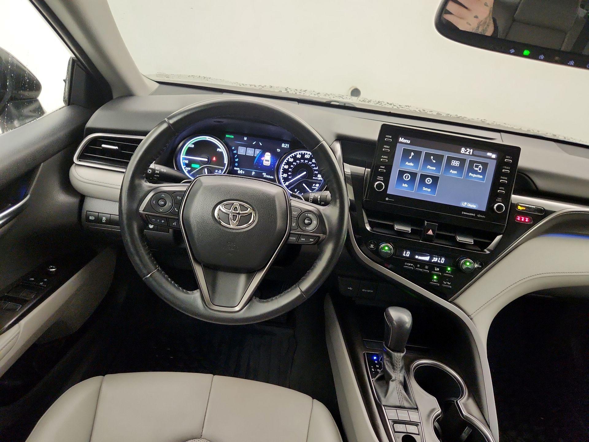 Thumbnail: 2021 Toyota Camry - 10