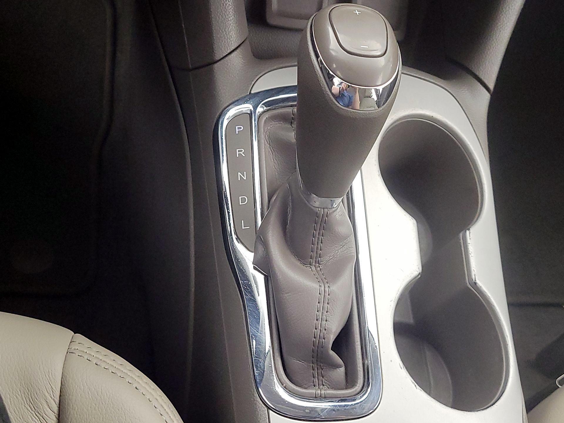 Thumbnail: 2016 Chevrolet Cruze - 17