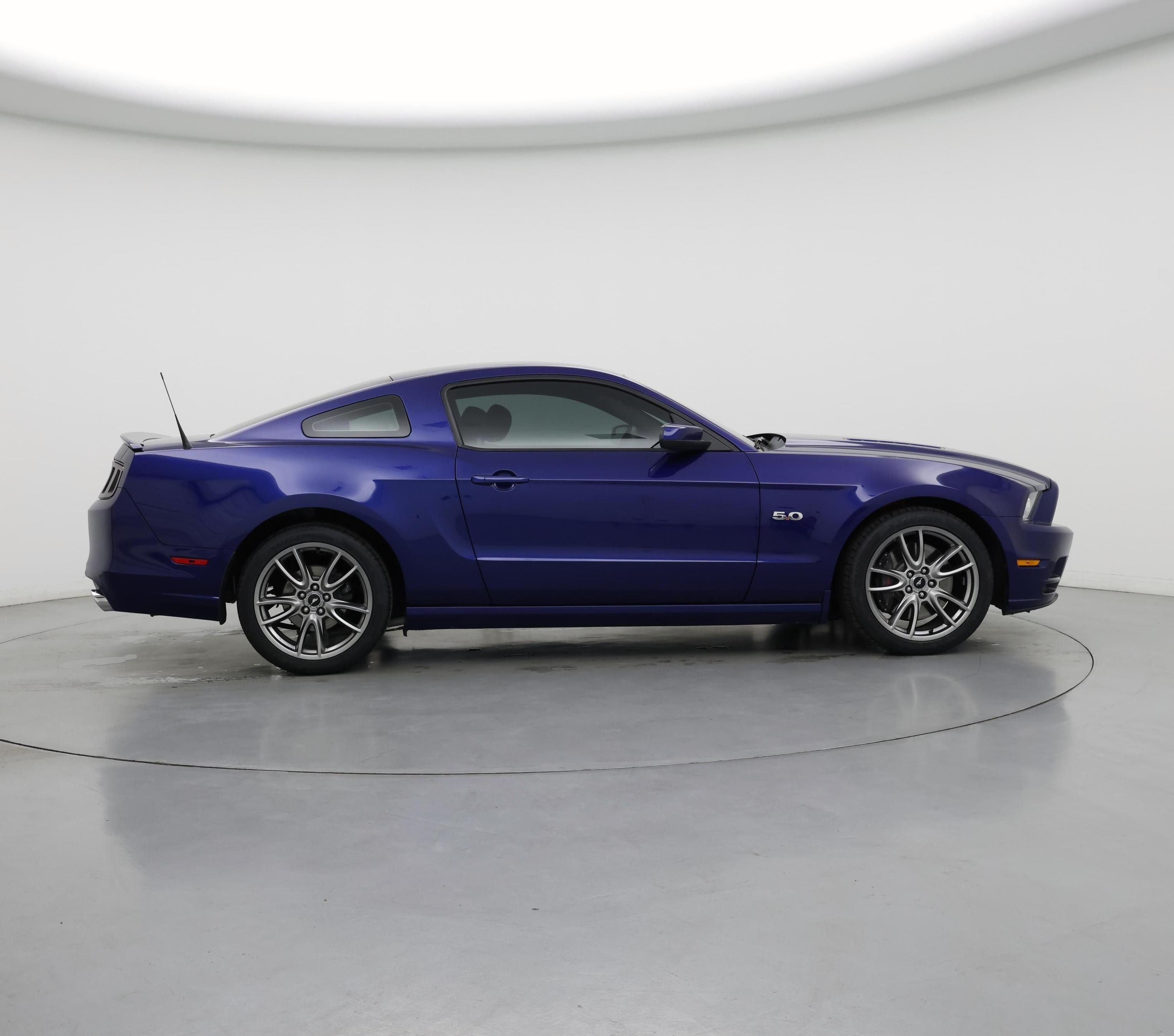 Thumbnail: 2013 Ford Mustang - 7