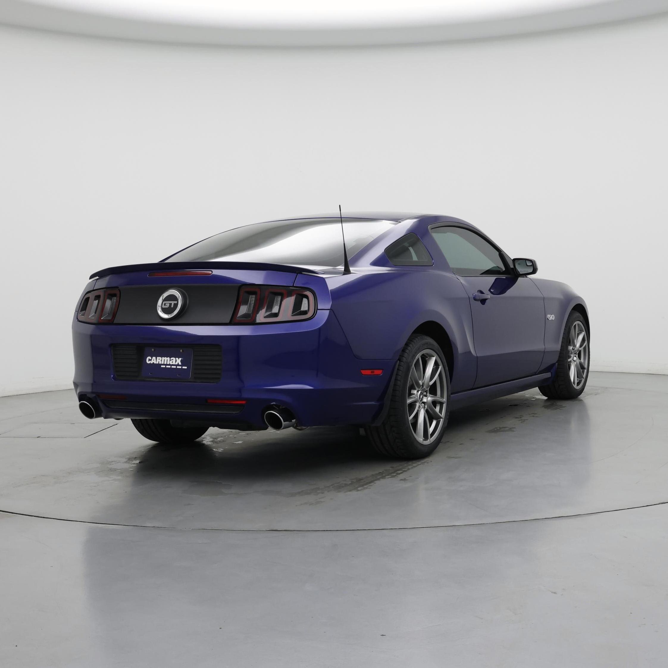 Thumbnail: 2013 Ford Mustang - 8