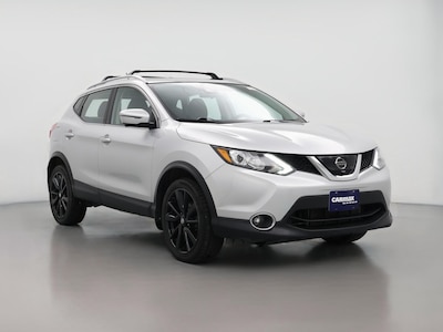 Silver 2017 Nissan Rogue Sport SL