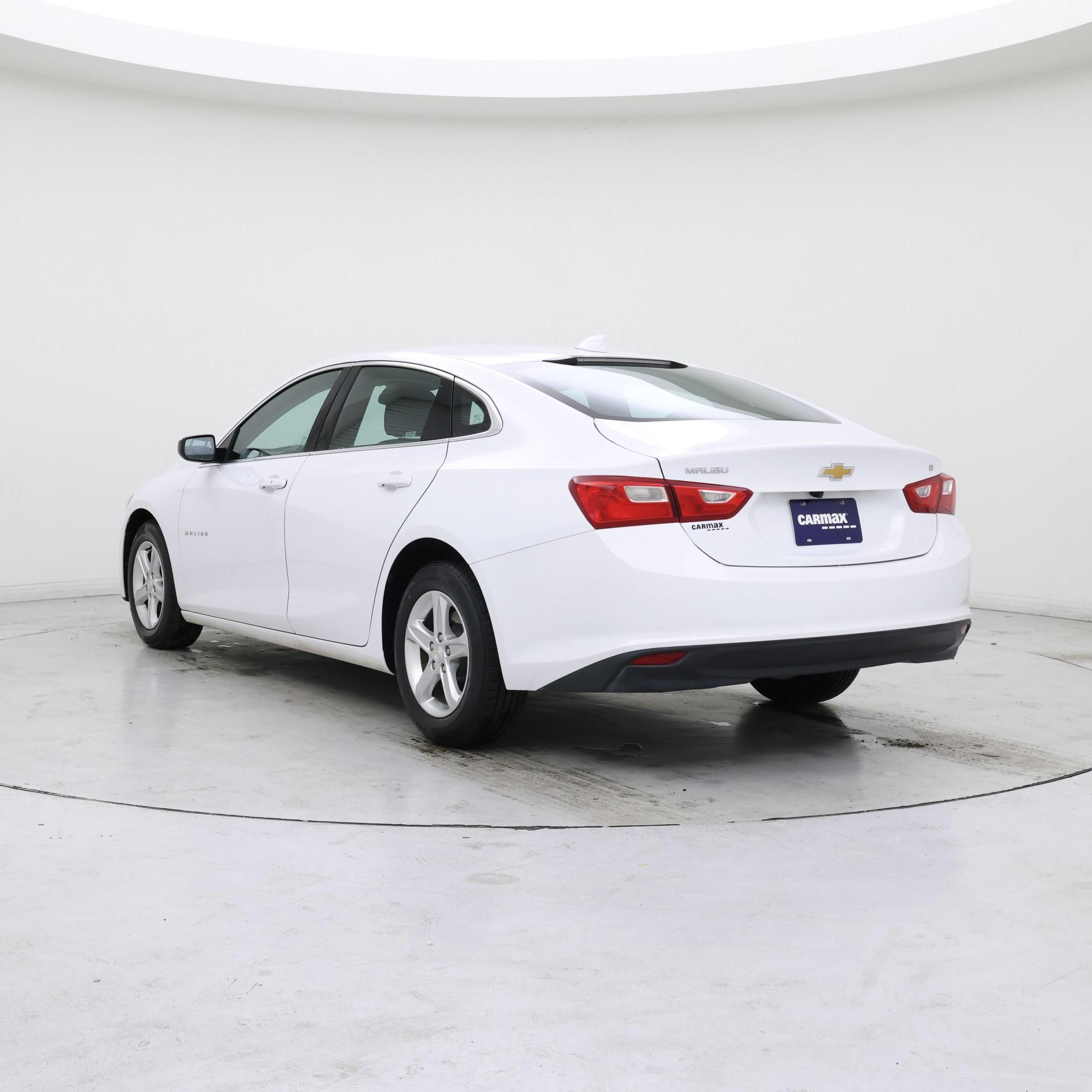 Thumbnail: 2023 Chevrolet Malibu - 2