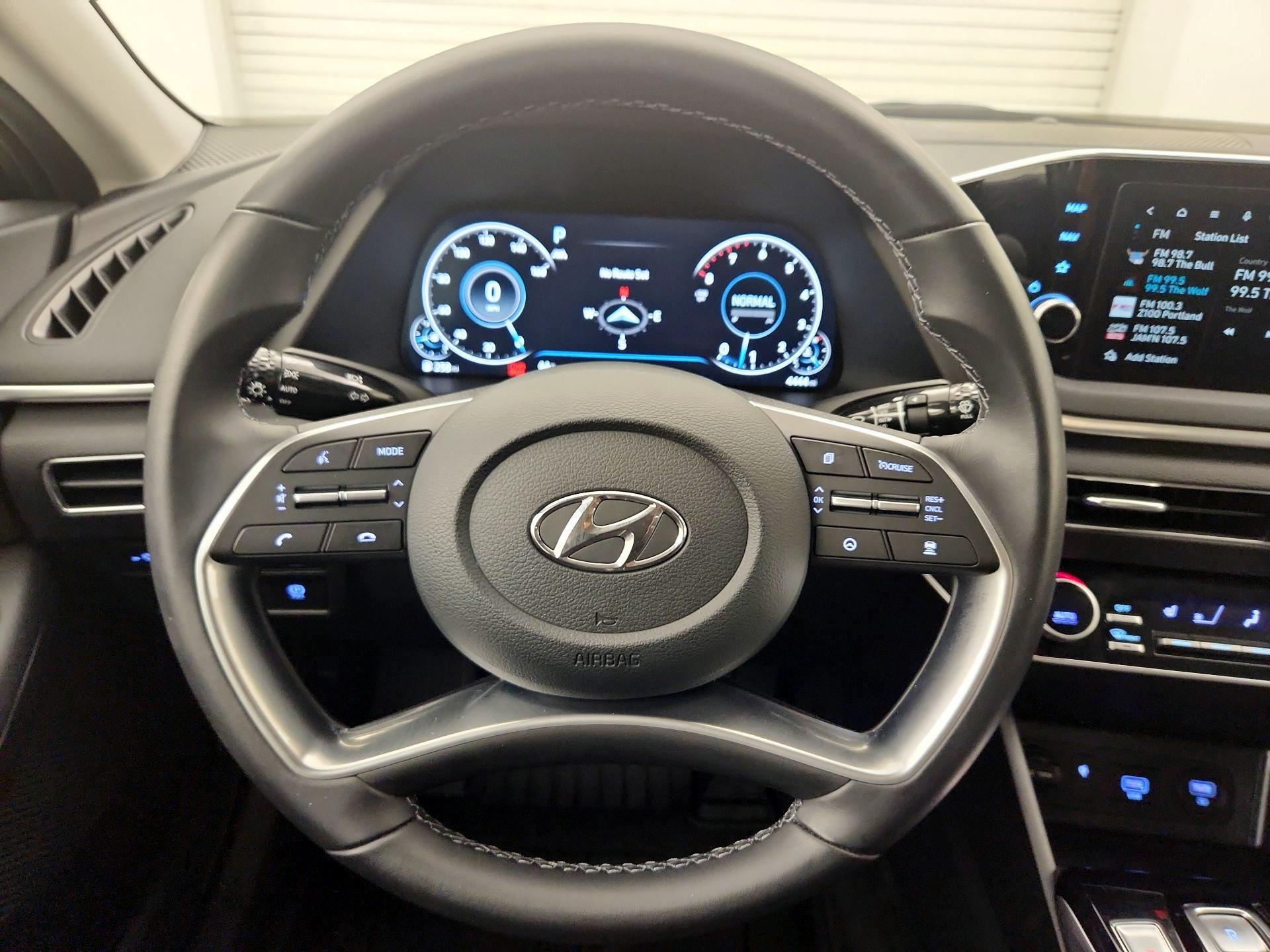 Thumbnail: 2023 Hyundai Sonata - 10