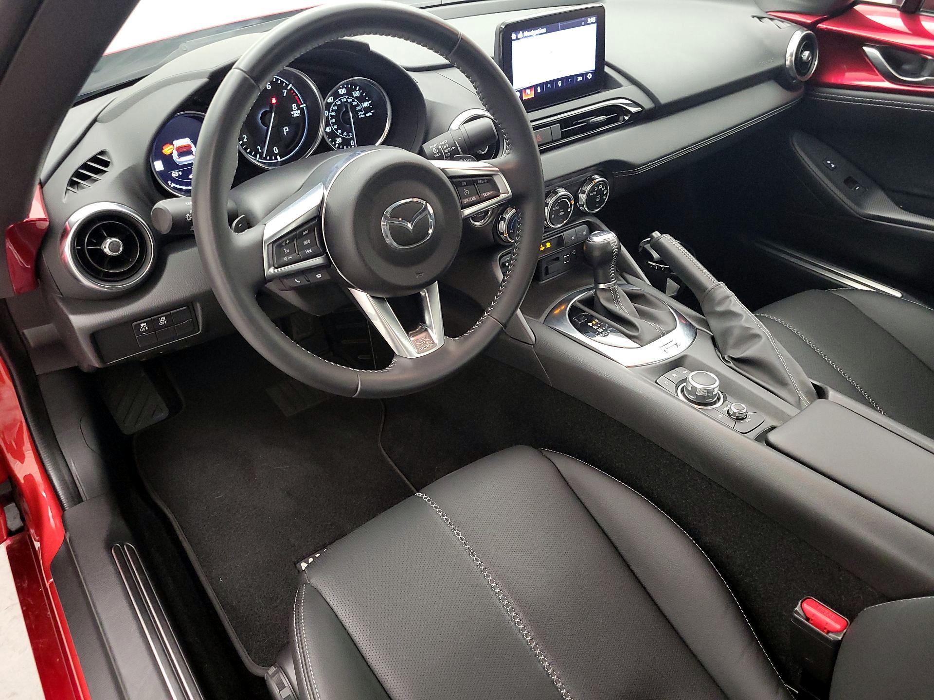 Thumbnail: 2021 Mazda MX-5 Miata - 9