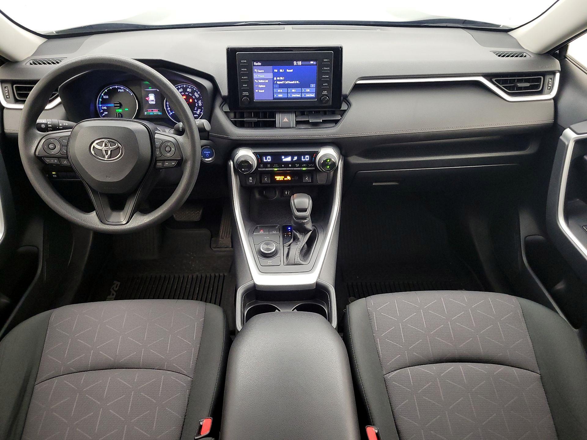Thumbnail: 2019 Toyota RAV4 - 9
