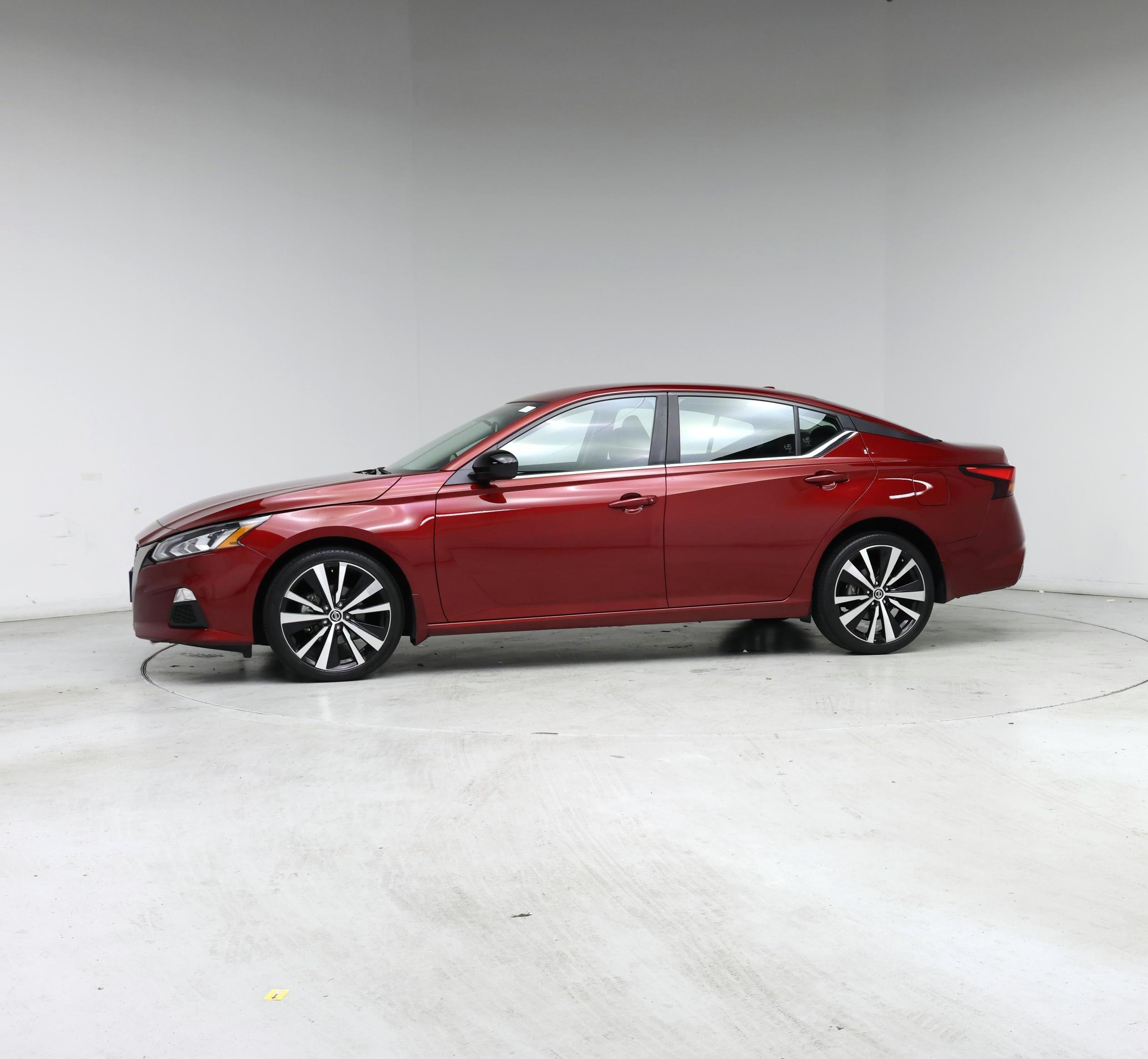 Thumbnail: 2022 Nissan Altima - 3