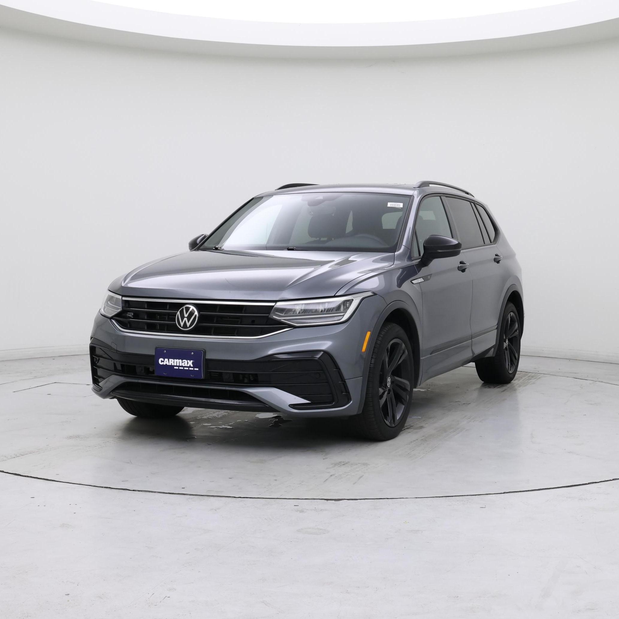 Thumbnail: 2023 Volkswagen Tiguan - 4