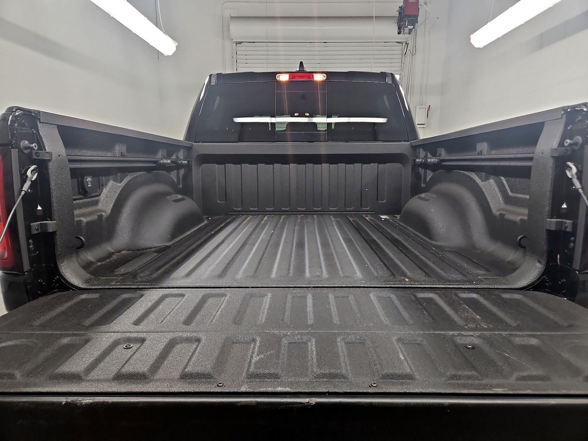 Thumbnail: 2025 RAM 1500 - 20