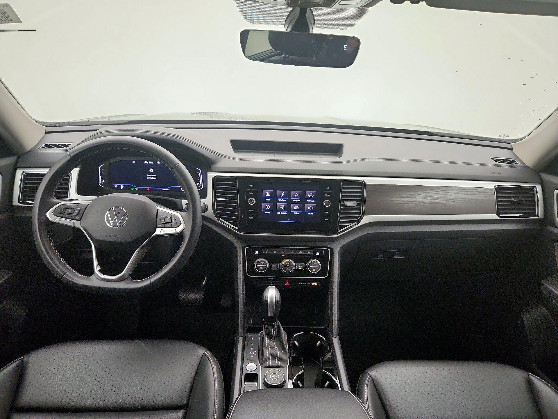 Thumbnail: 2023 Volkswagen Atlas - 9