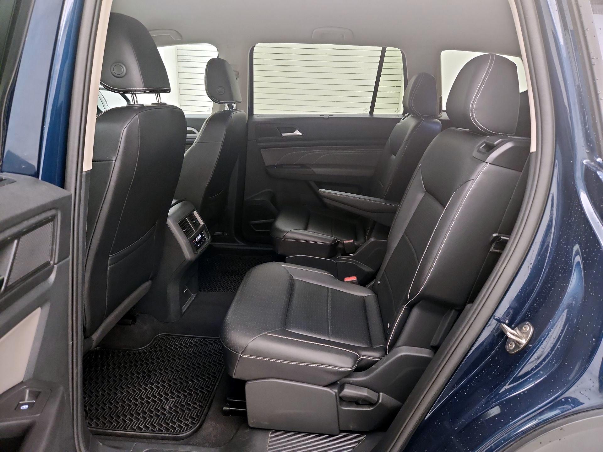 Thumbnail: 2023 Volkswagen Atlas - 19