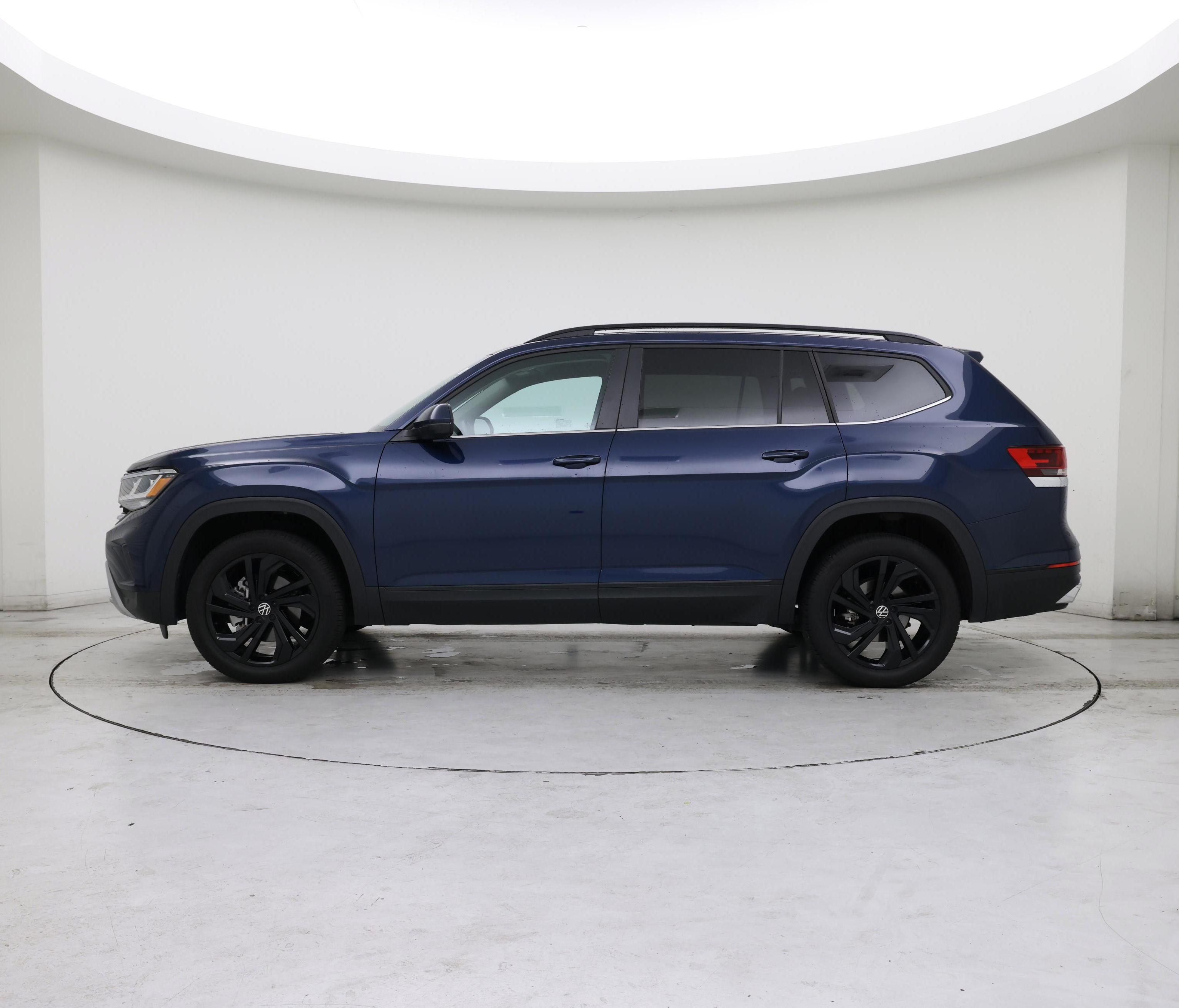 Thumbnail: 2023 Volkswagen Atlas - 3