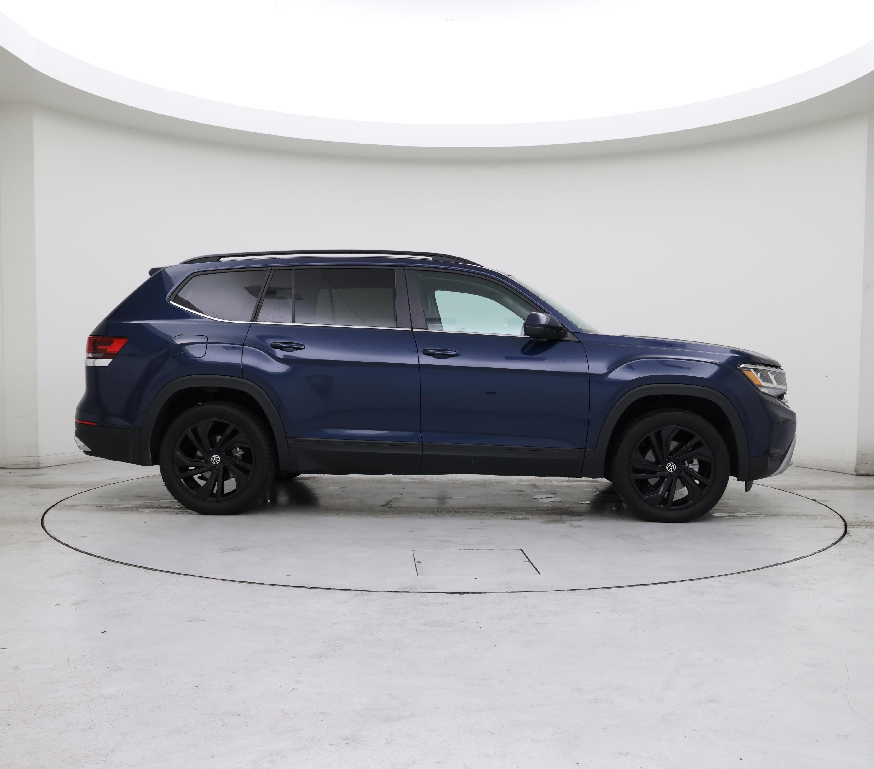 Thumbnail: 2023 Volkswagen Atlas - 7