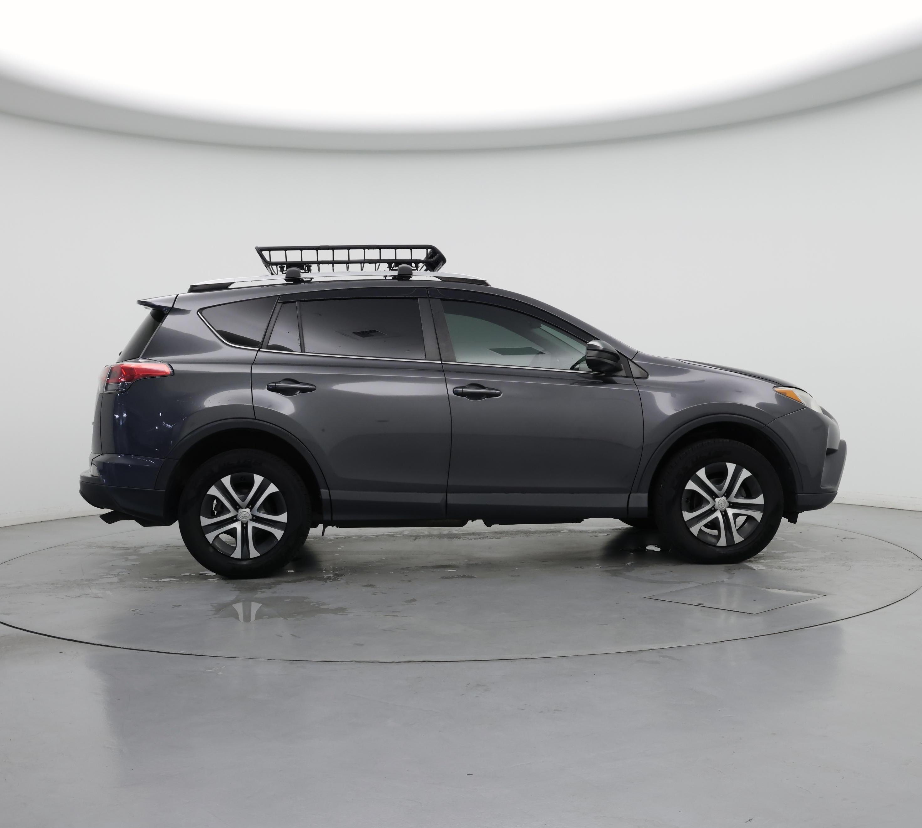 Thumbnail: 2016 Toyota RAV4 - 7