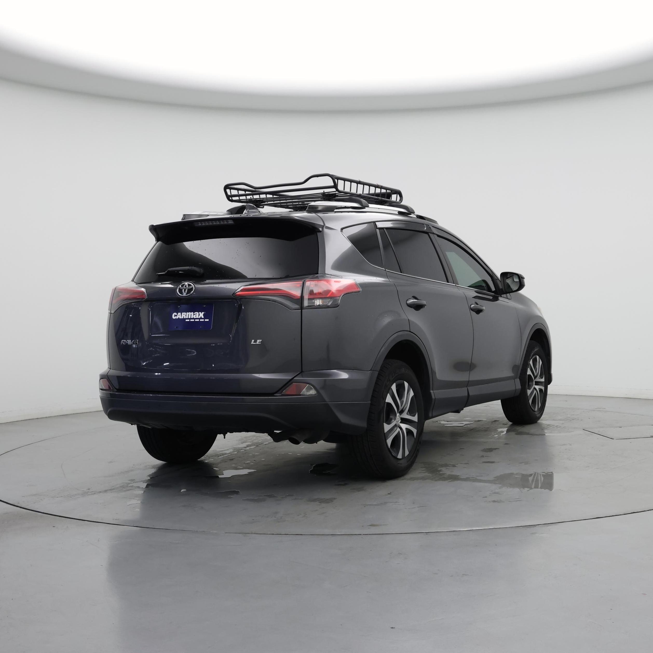 Thumbnail: 2016 Toyota RAV4 - 8