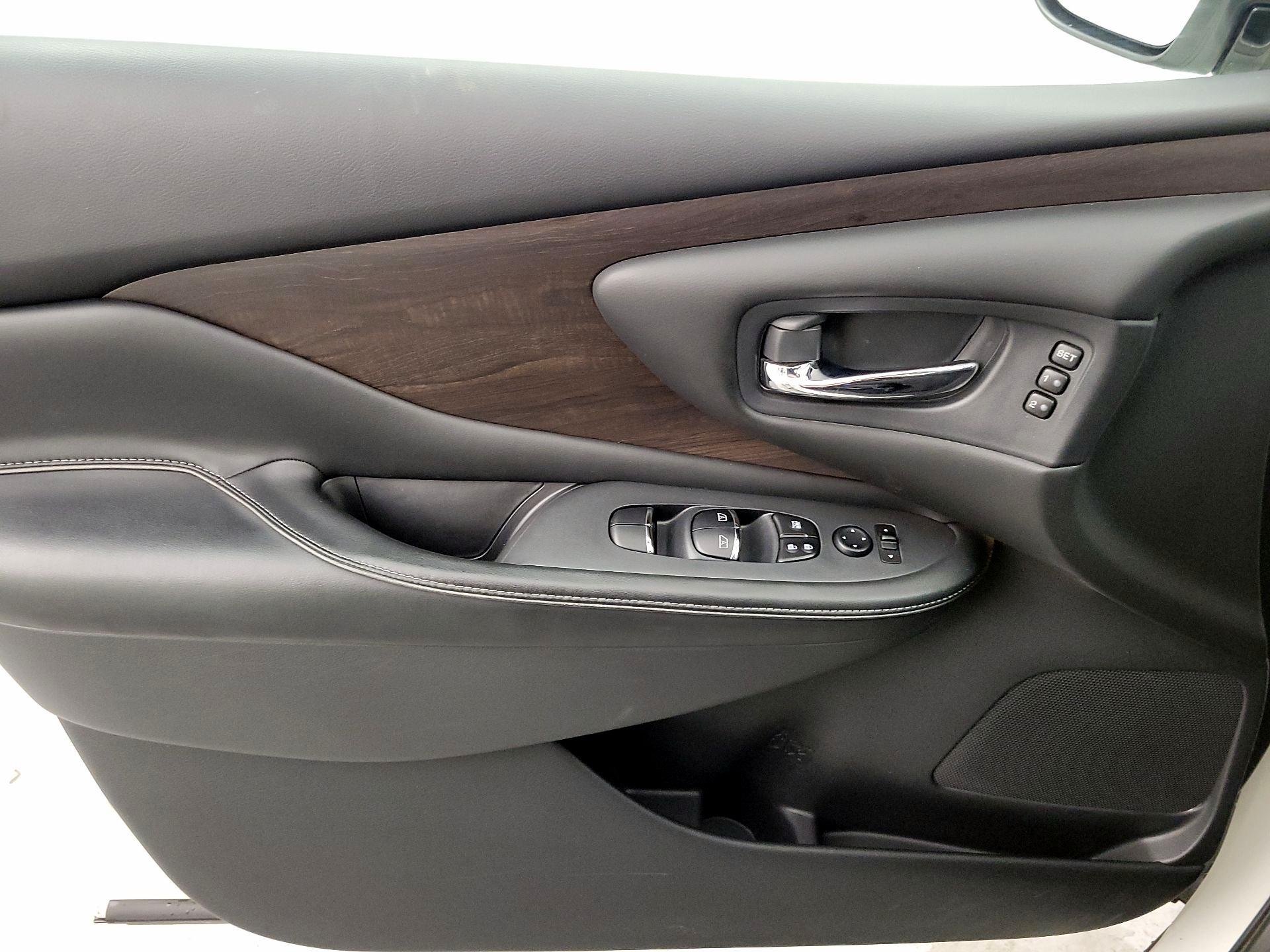 Thumbnail: 2020 Nissan Murano - 12