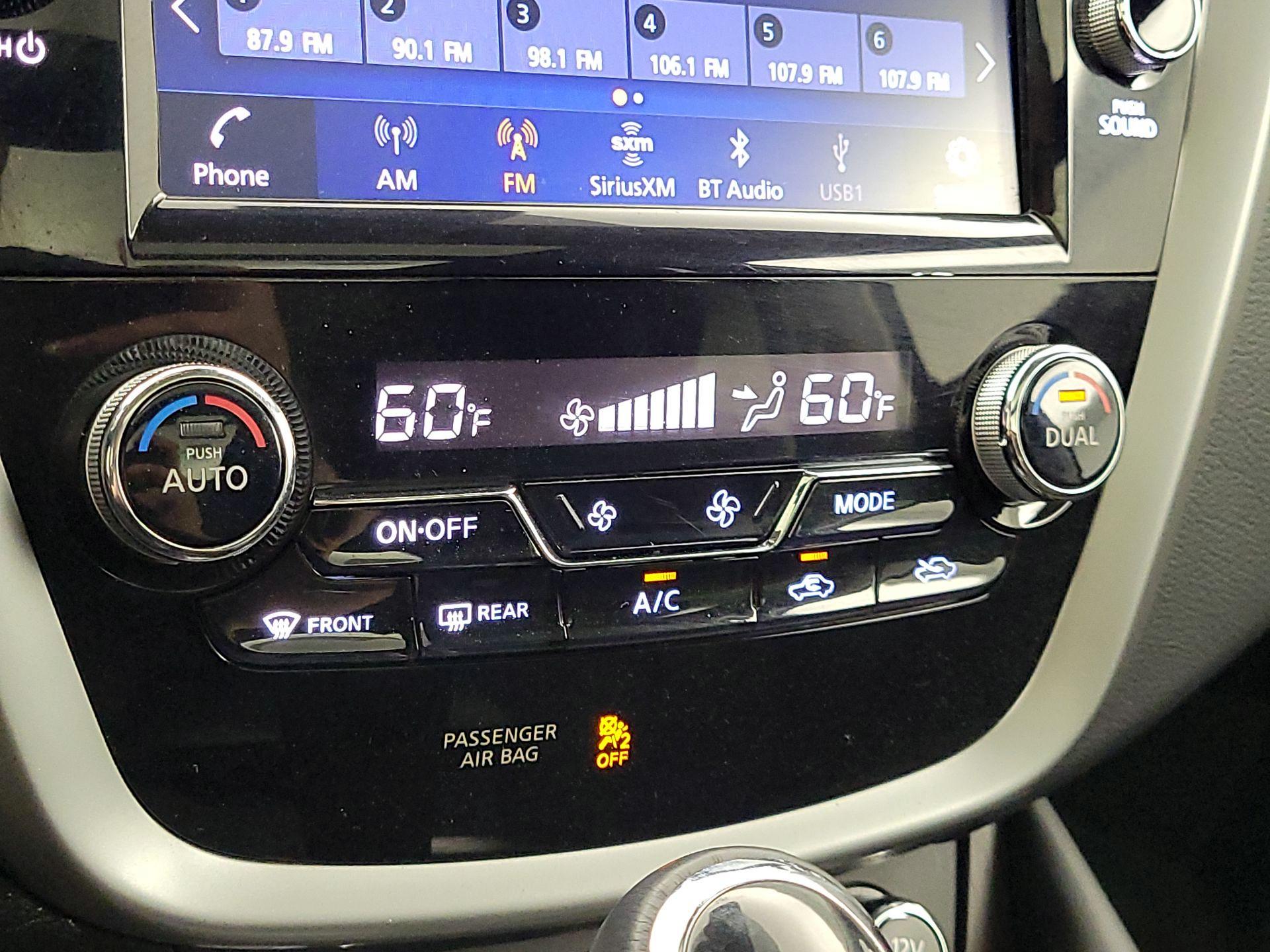 Thumbnail: 2020 Nissan Murano - 17