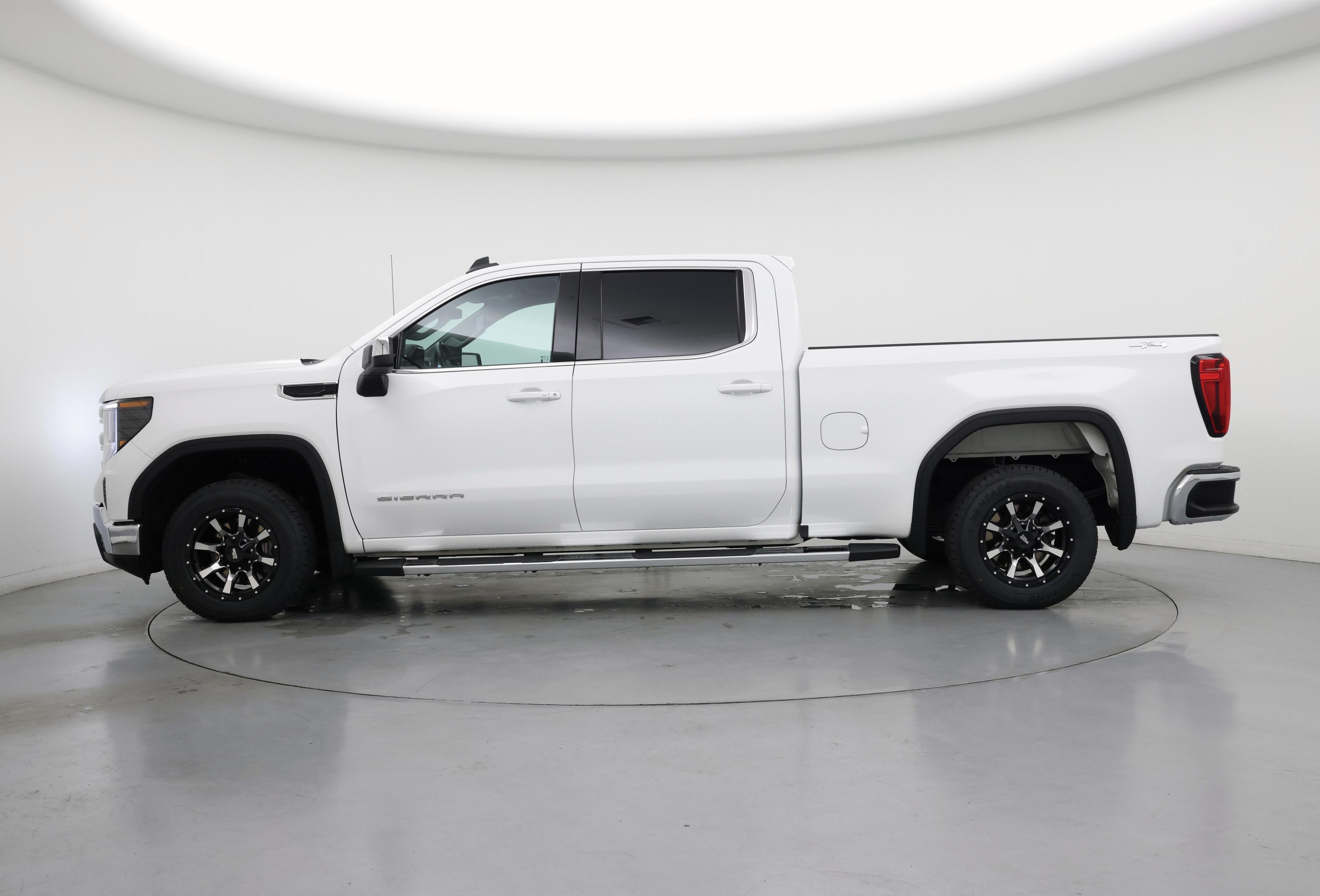 Thumbnail: 2022 GMC Sierra 1500 - 3