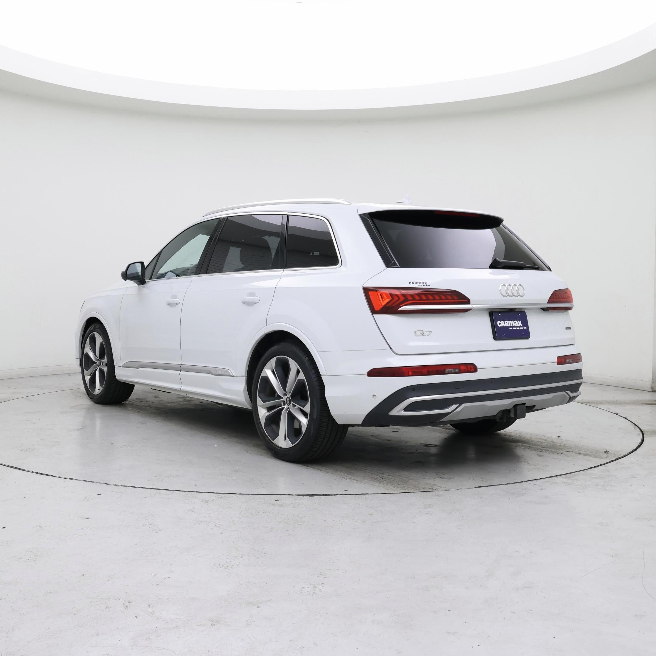 Thumbnail: 2021 Audi Q7 - 2
