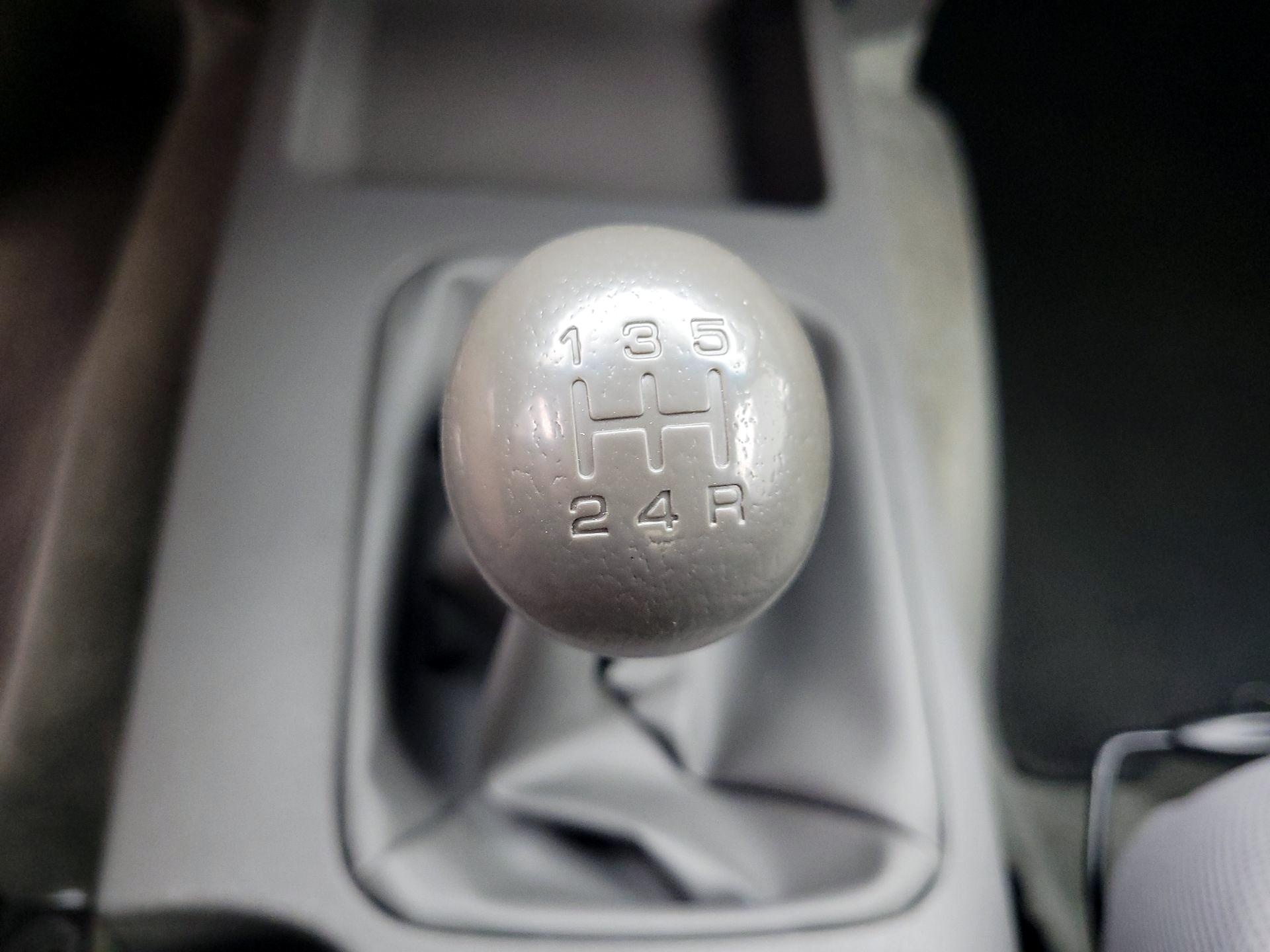 Thumbnail: 2013 Nissan Frontier - 16