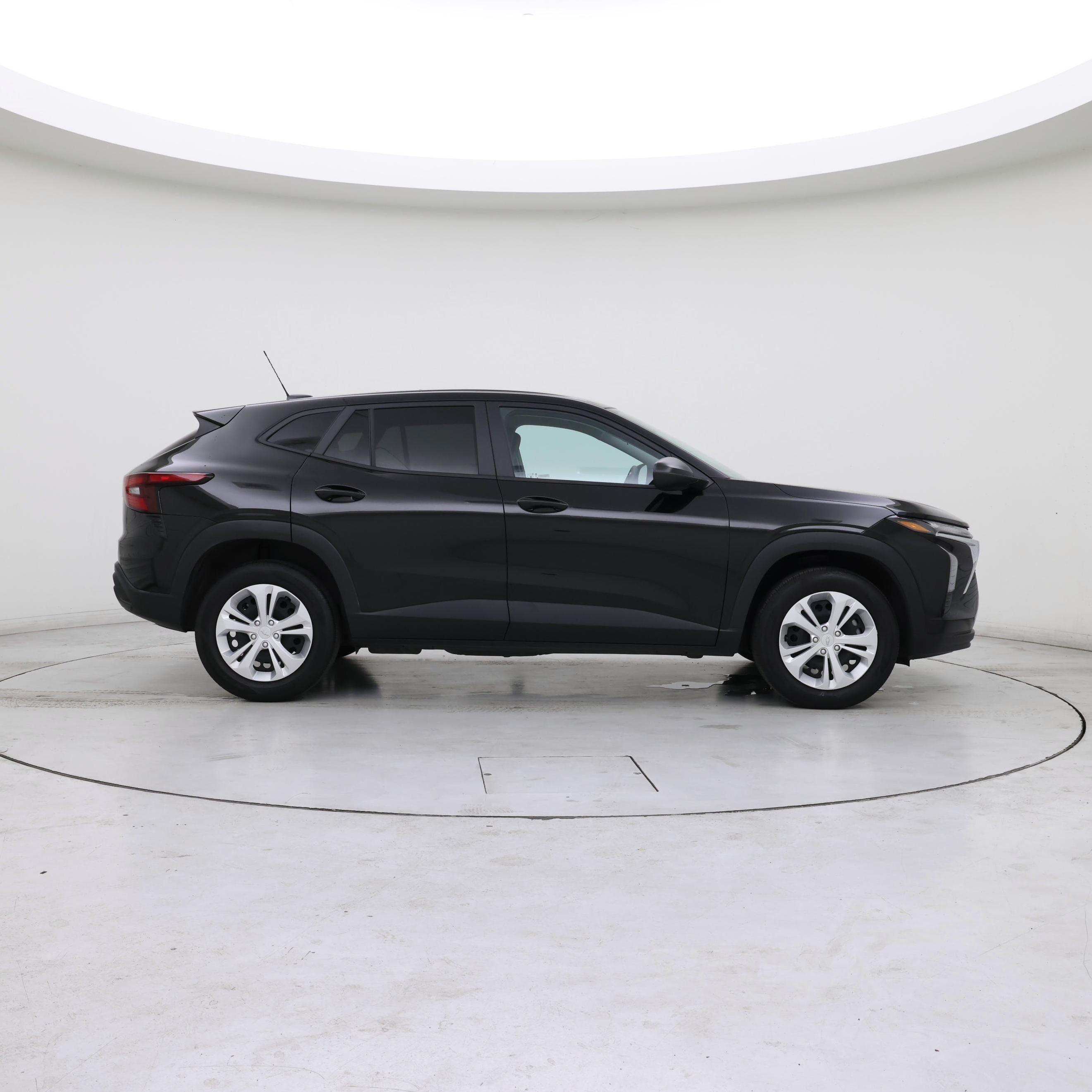 Thumbnail: 2025 Chevrolet Trax - 7