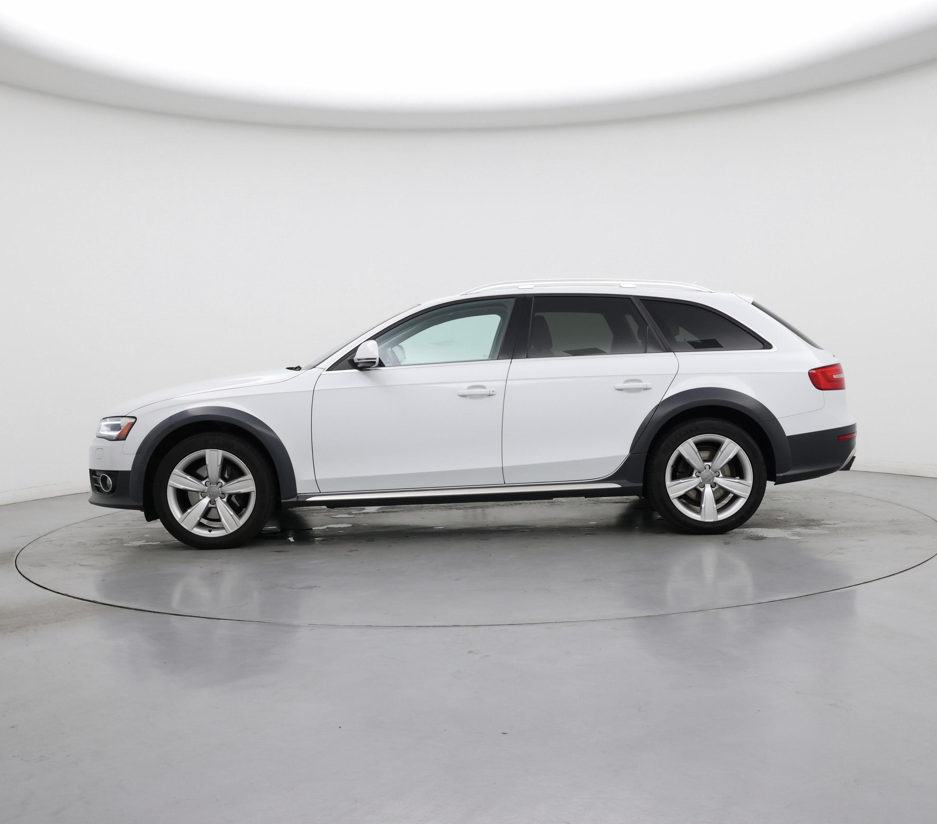 Thumbnail: 2016 Audi Allroad - 3