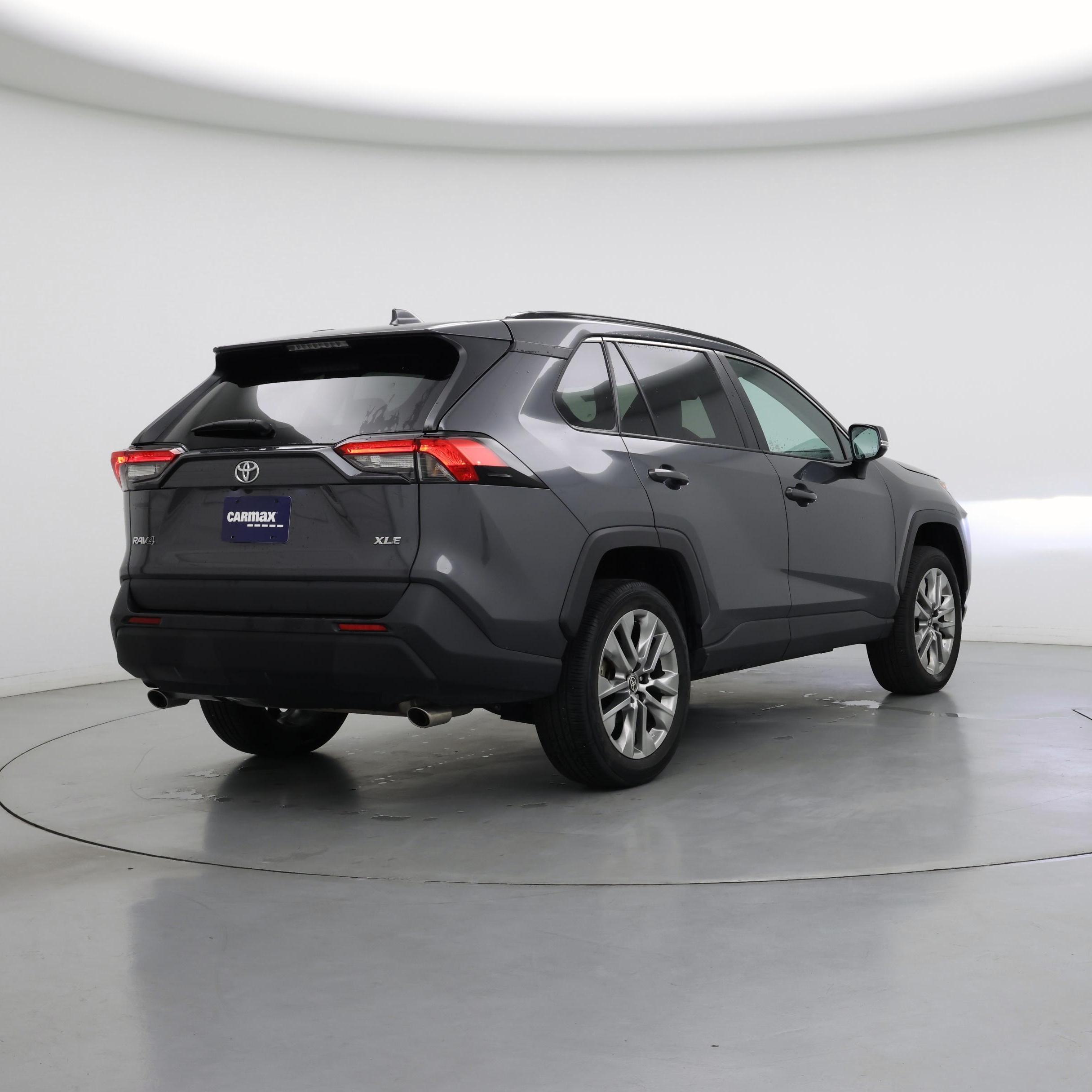Thumbnail: 2023 Toyota RAV4 - 8