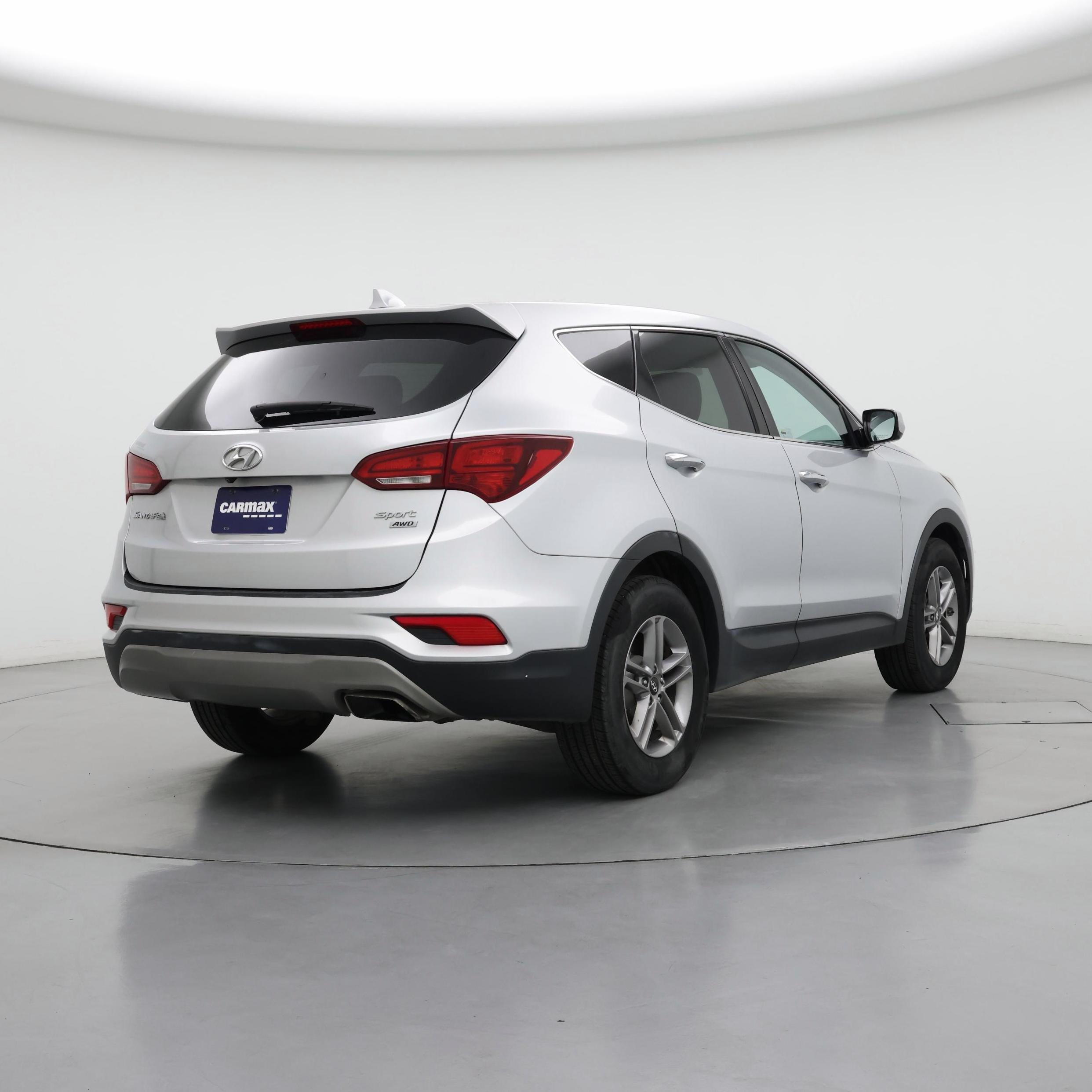 Thumbnail: 2017 Hyundai Santa Fe - 8
