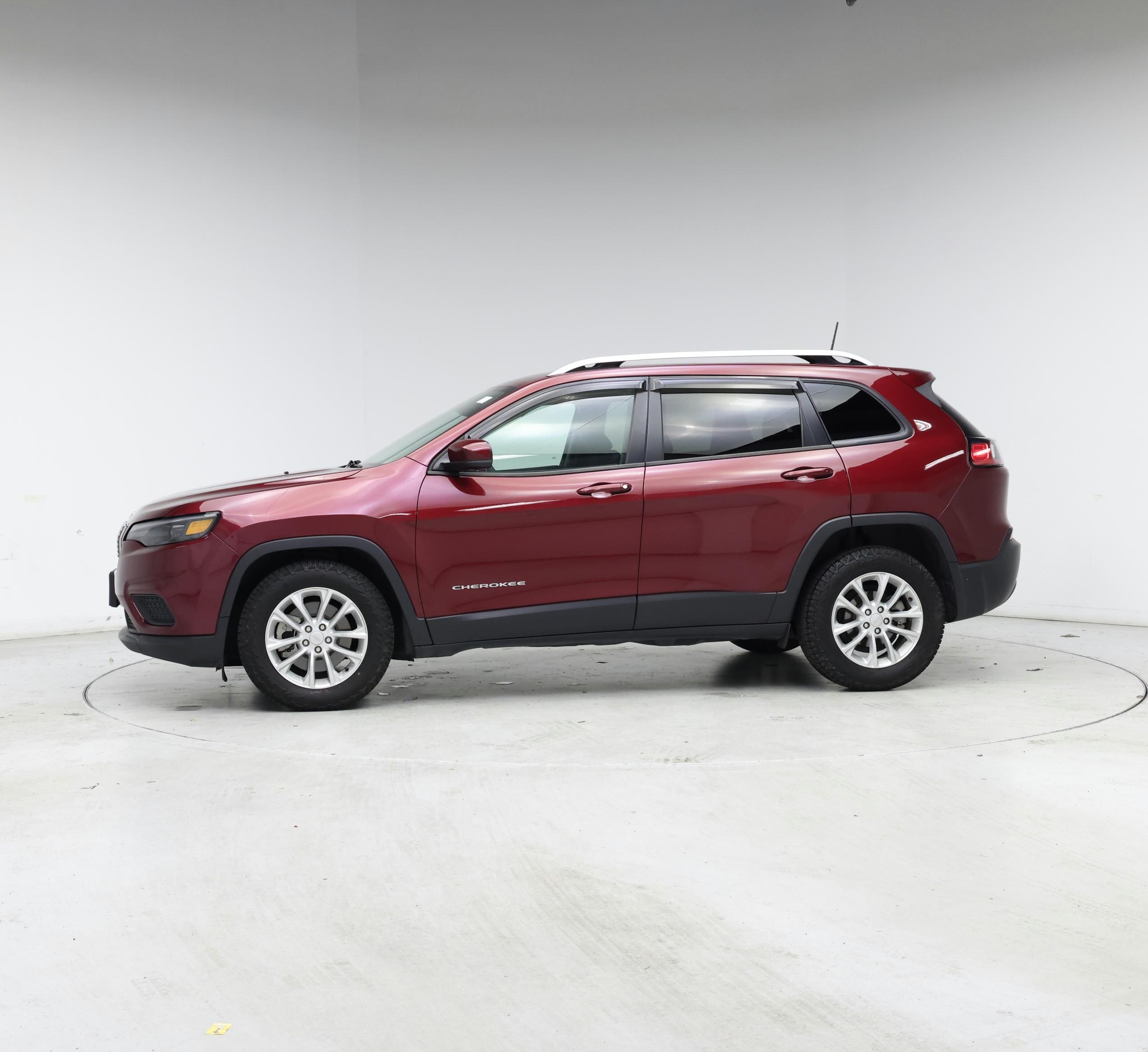 Thumbnail: 2021 Jeep Cherokee - 3