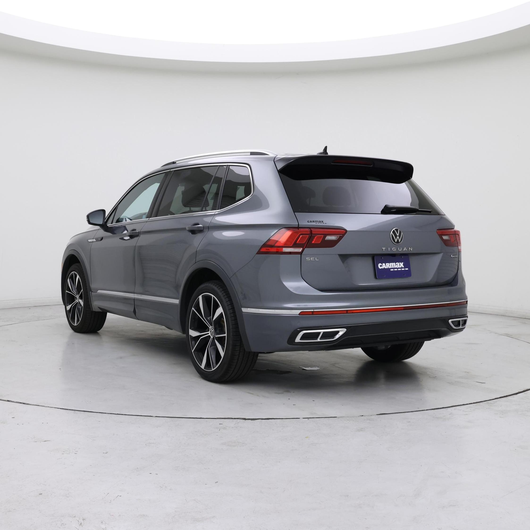 Thumbnail: 2022 Volkswagen Tiguan - 2
