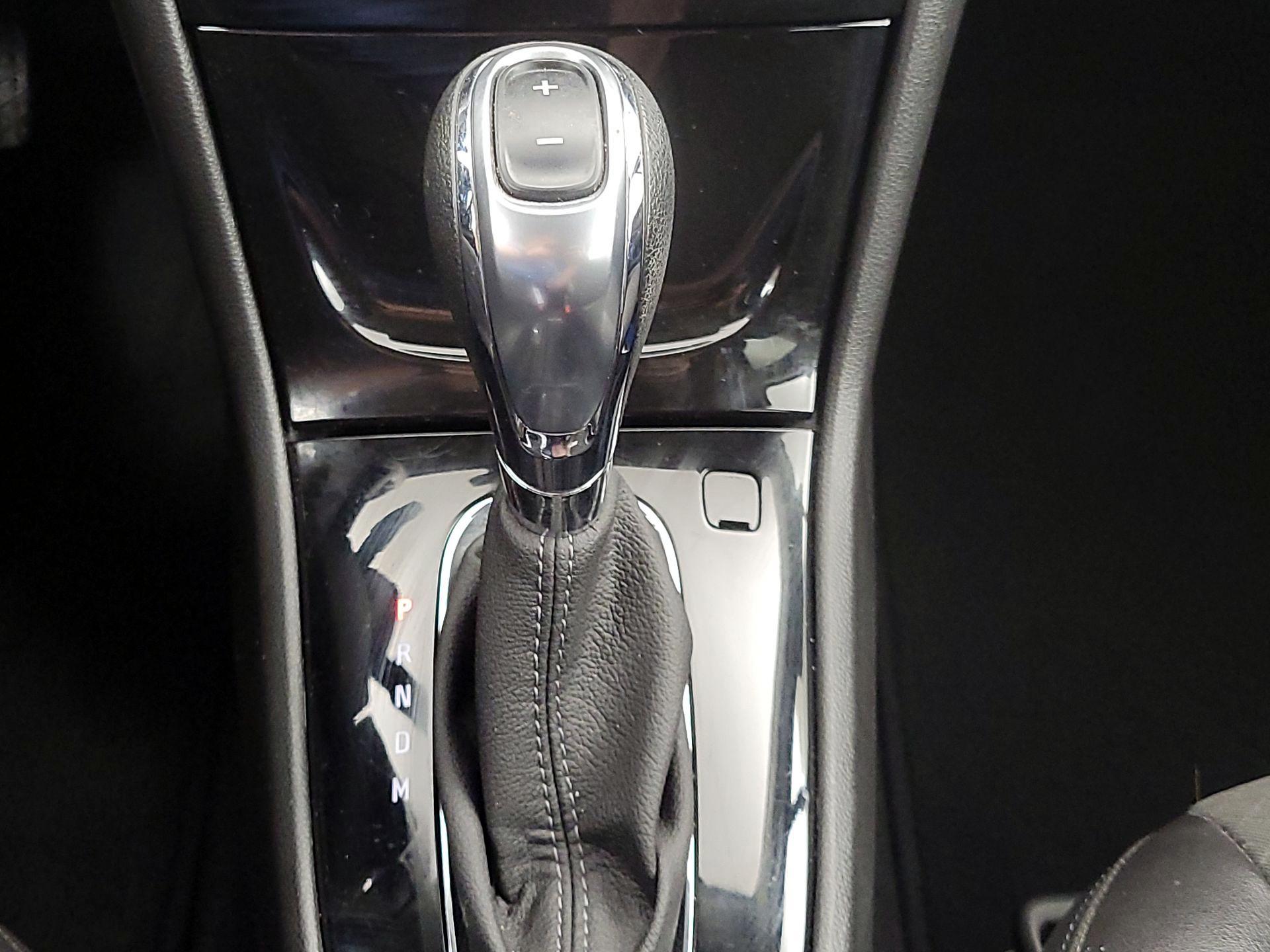 Thumbnail: 2019 Buick Encore - 17