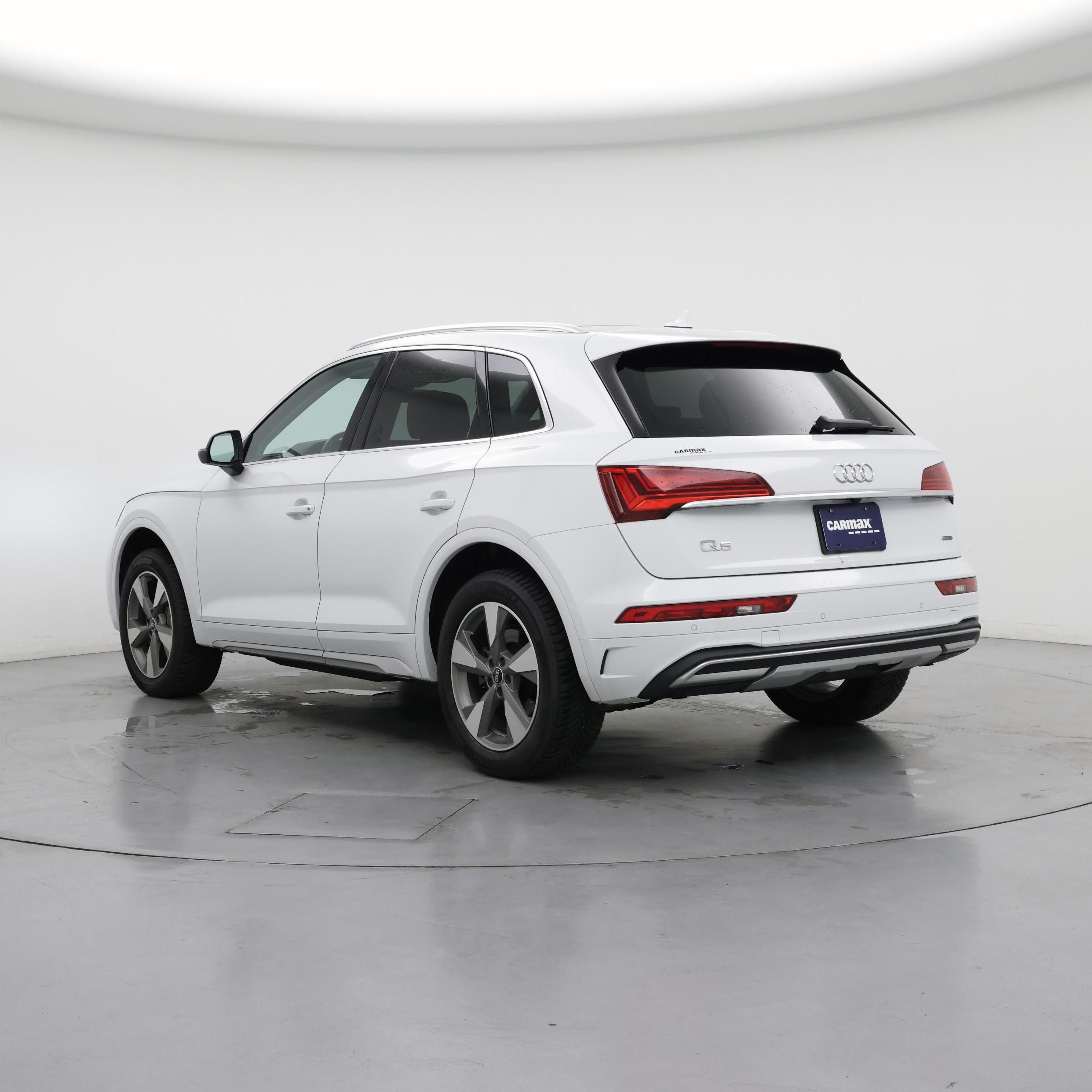 Thumbnail: 2023 Audi Q5 - 2