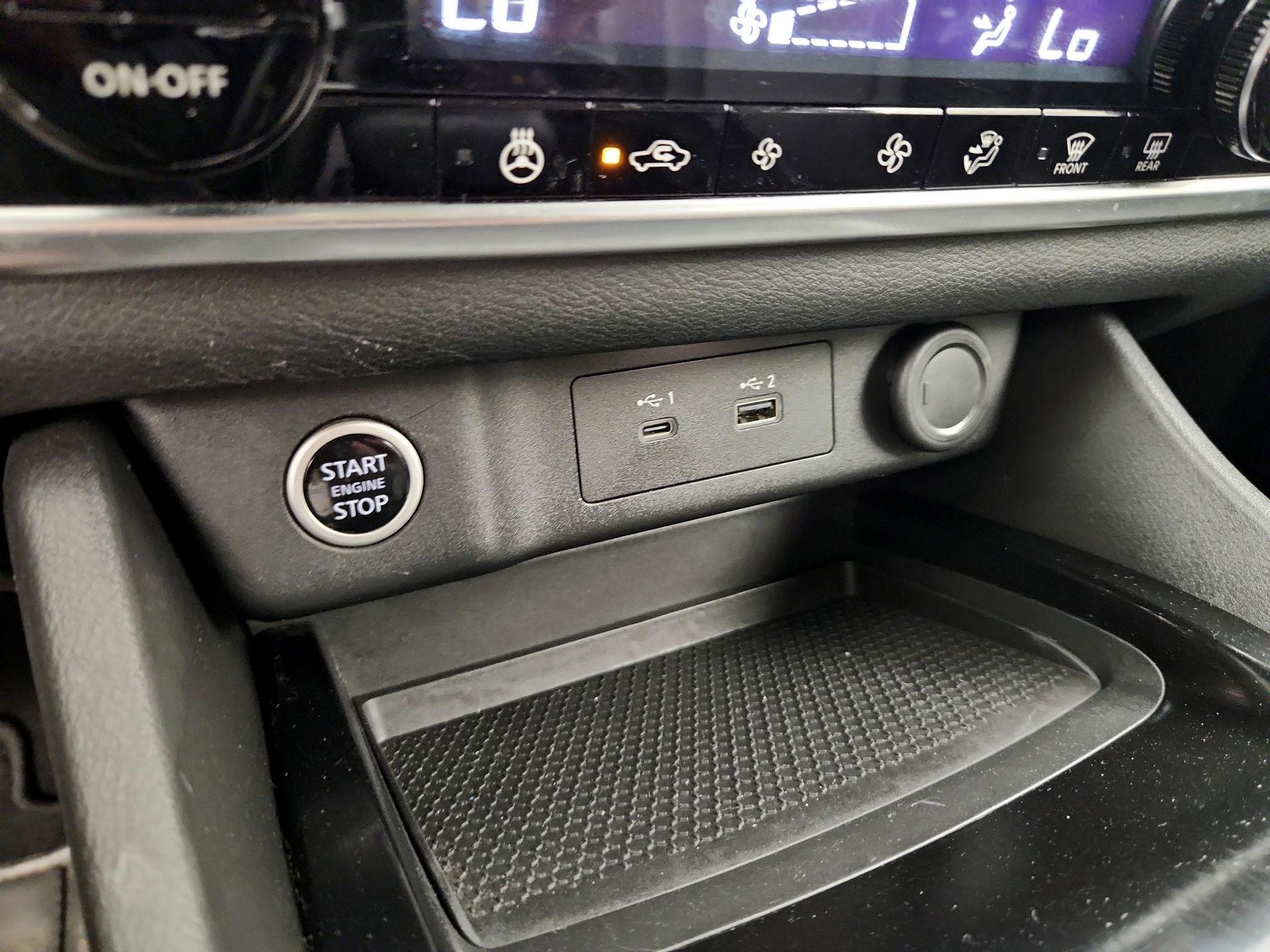 Thumbnail: 2021 Nissan Rogue - 18